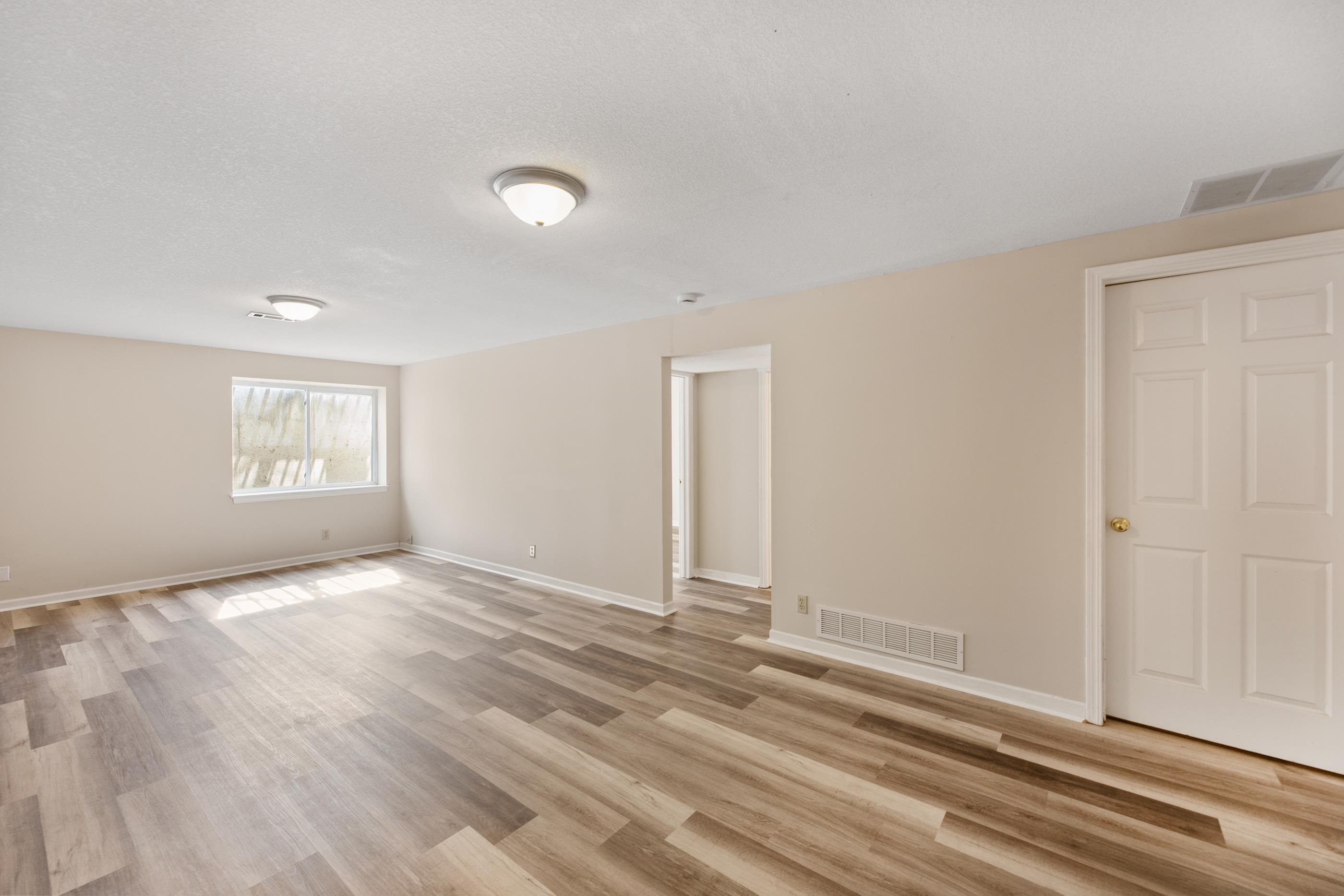1805 S Hoyt Cir Property Photo 33