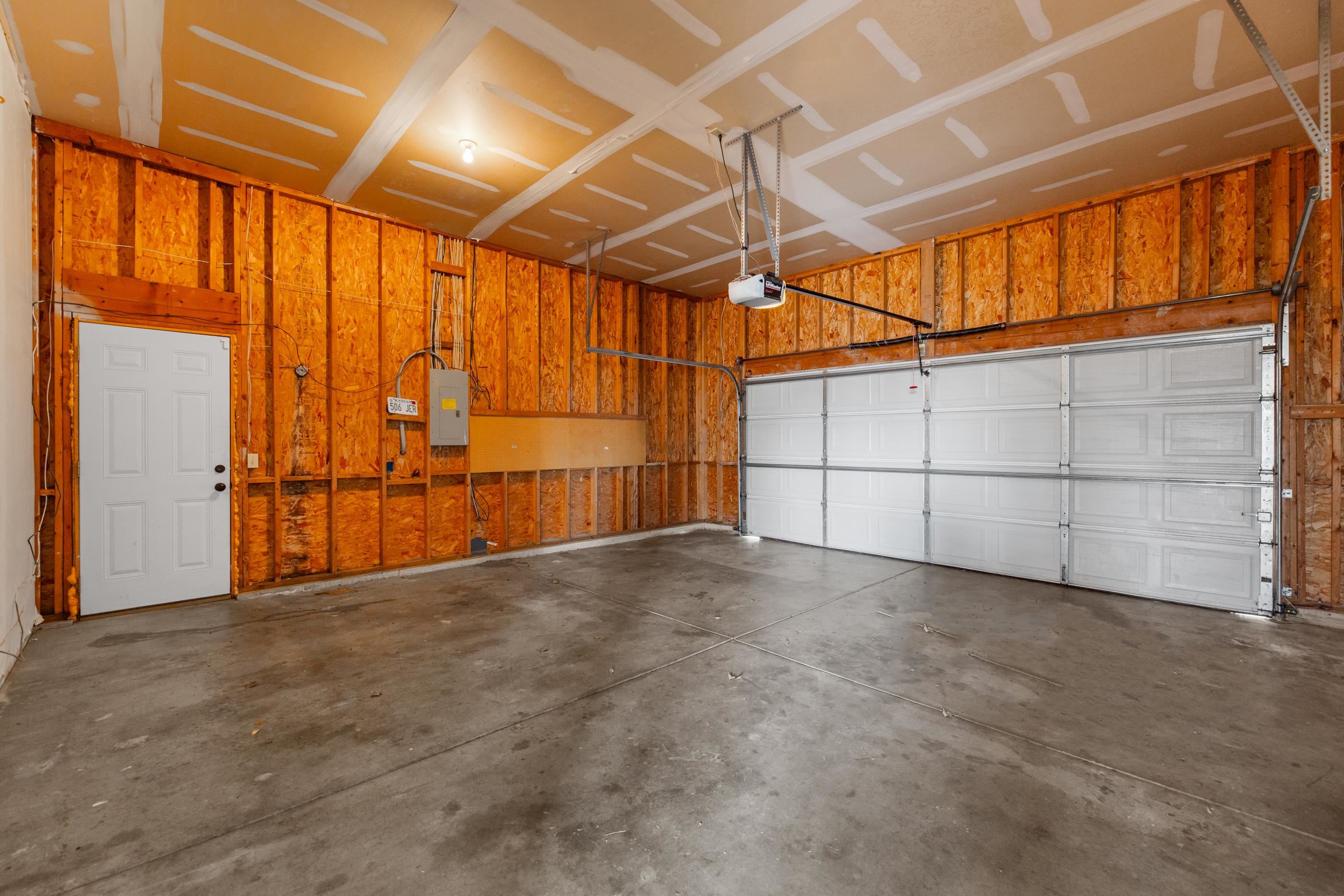 1805 S Hoyt Cir Property Photo 35