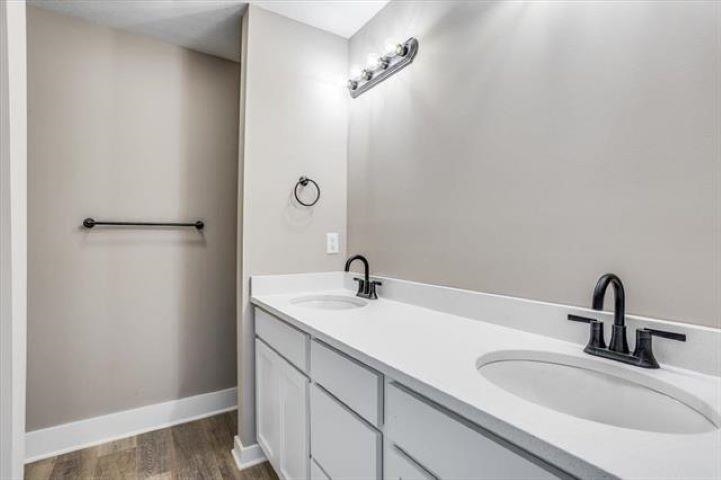 12836 W Wheatland St. Property Photo 8