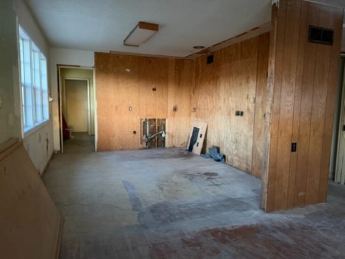 1732 Fairmount St Property Photo 8