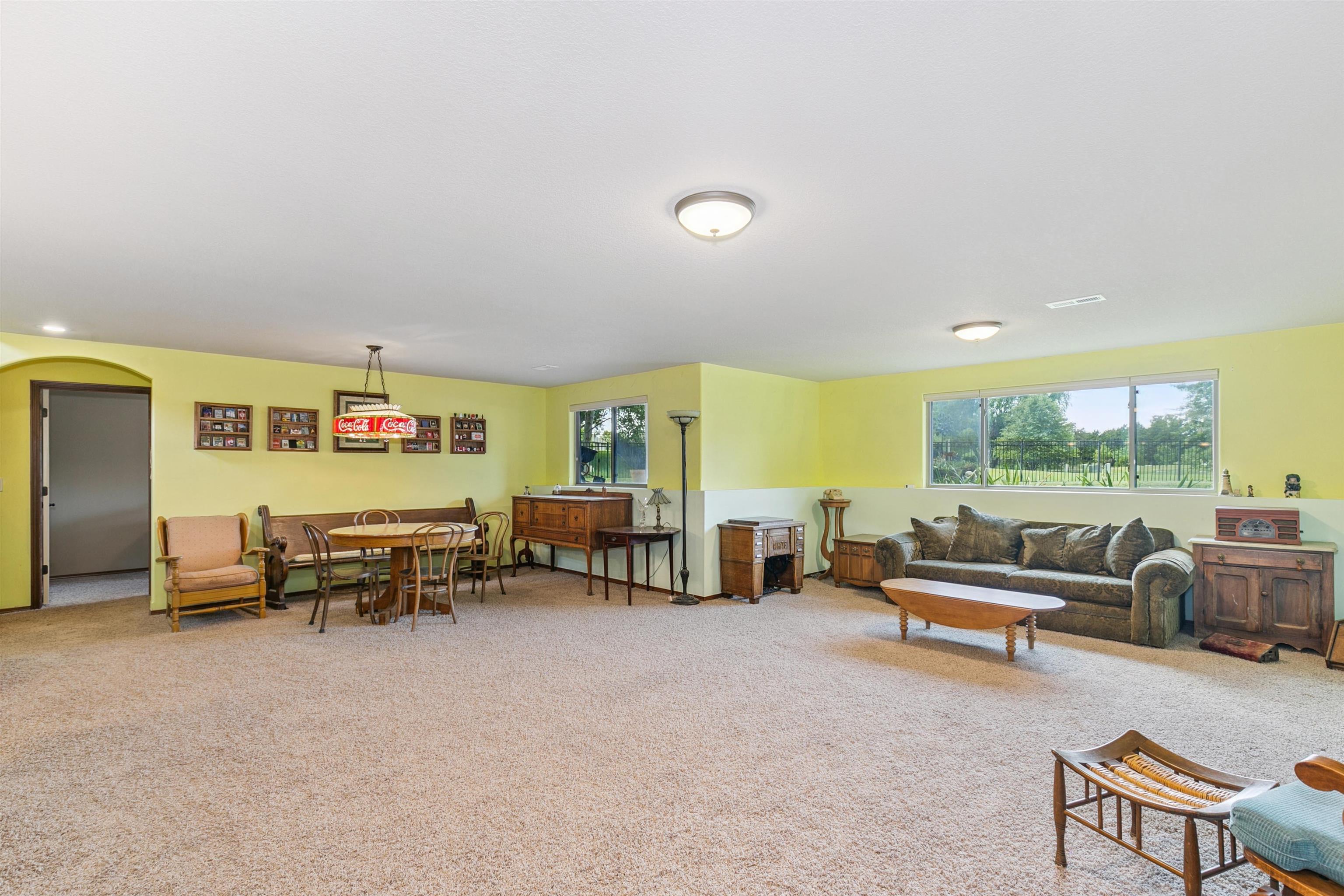 12910 E Cherry Creek Ct Property Photo 21