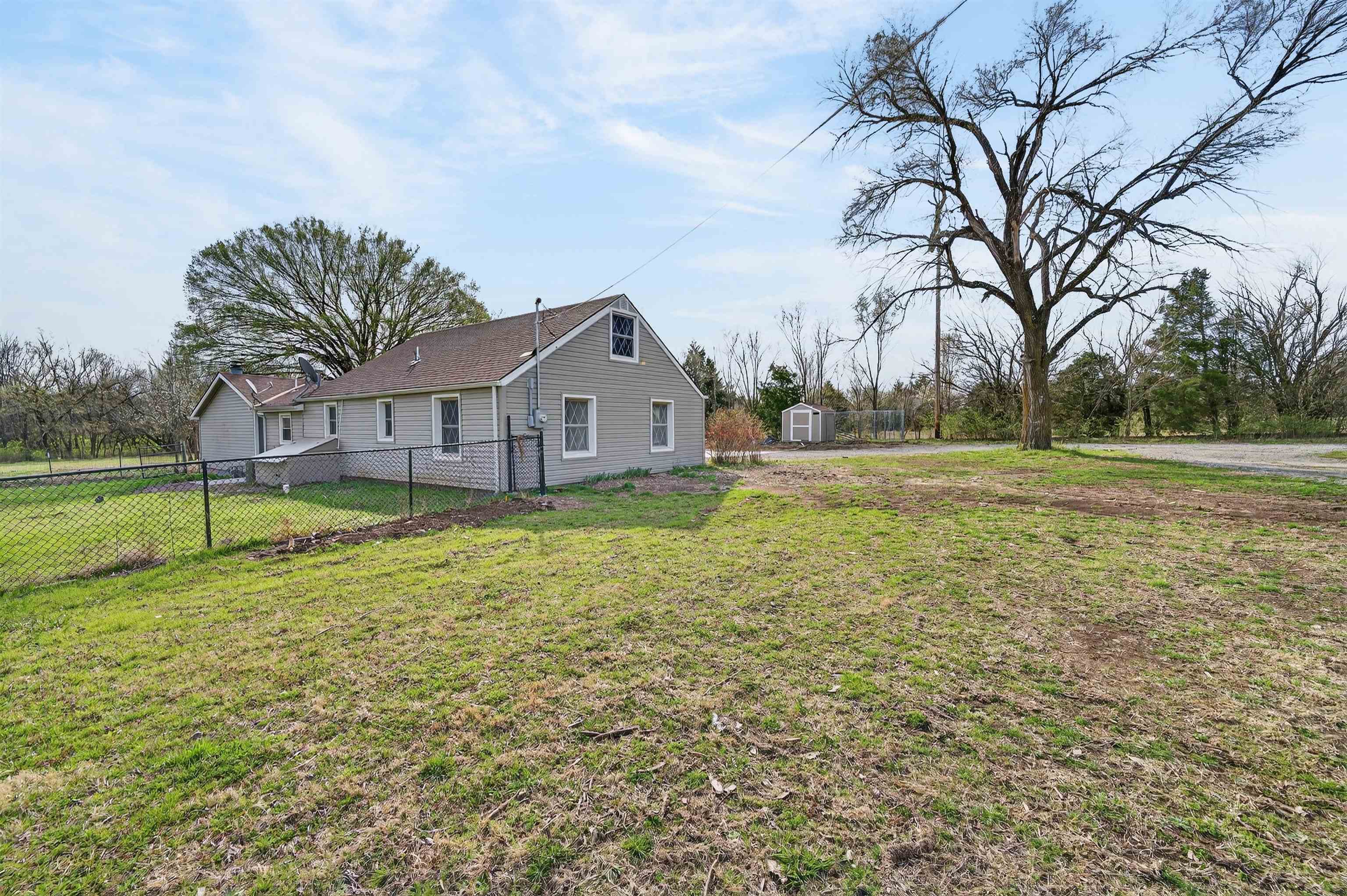 17250 Sw Bannon Rd Property Photo 29