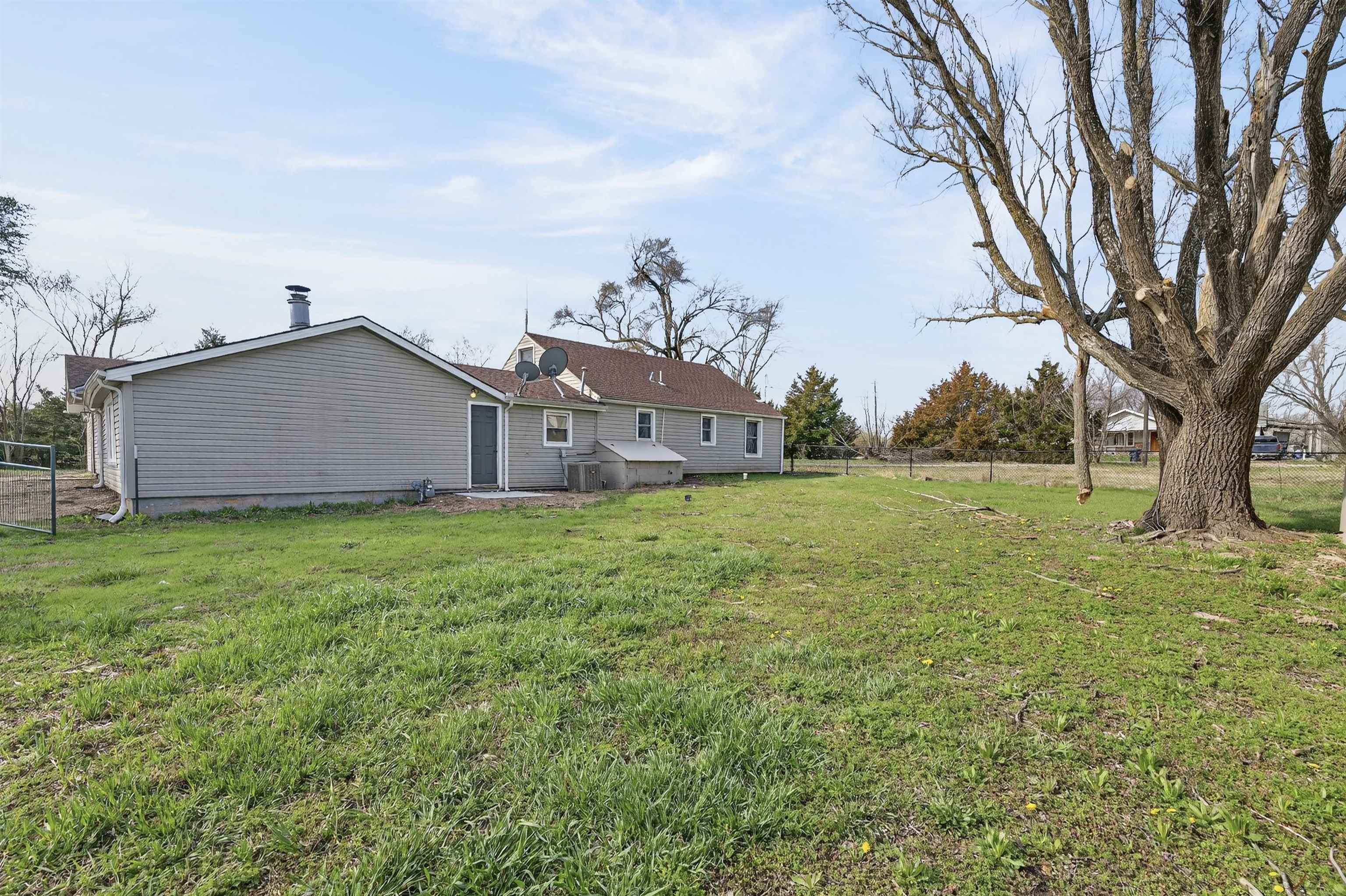 17250 Sw Bannon Rd Property Photo 31
