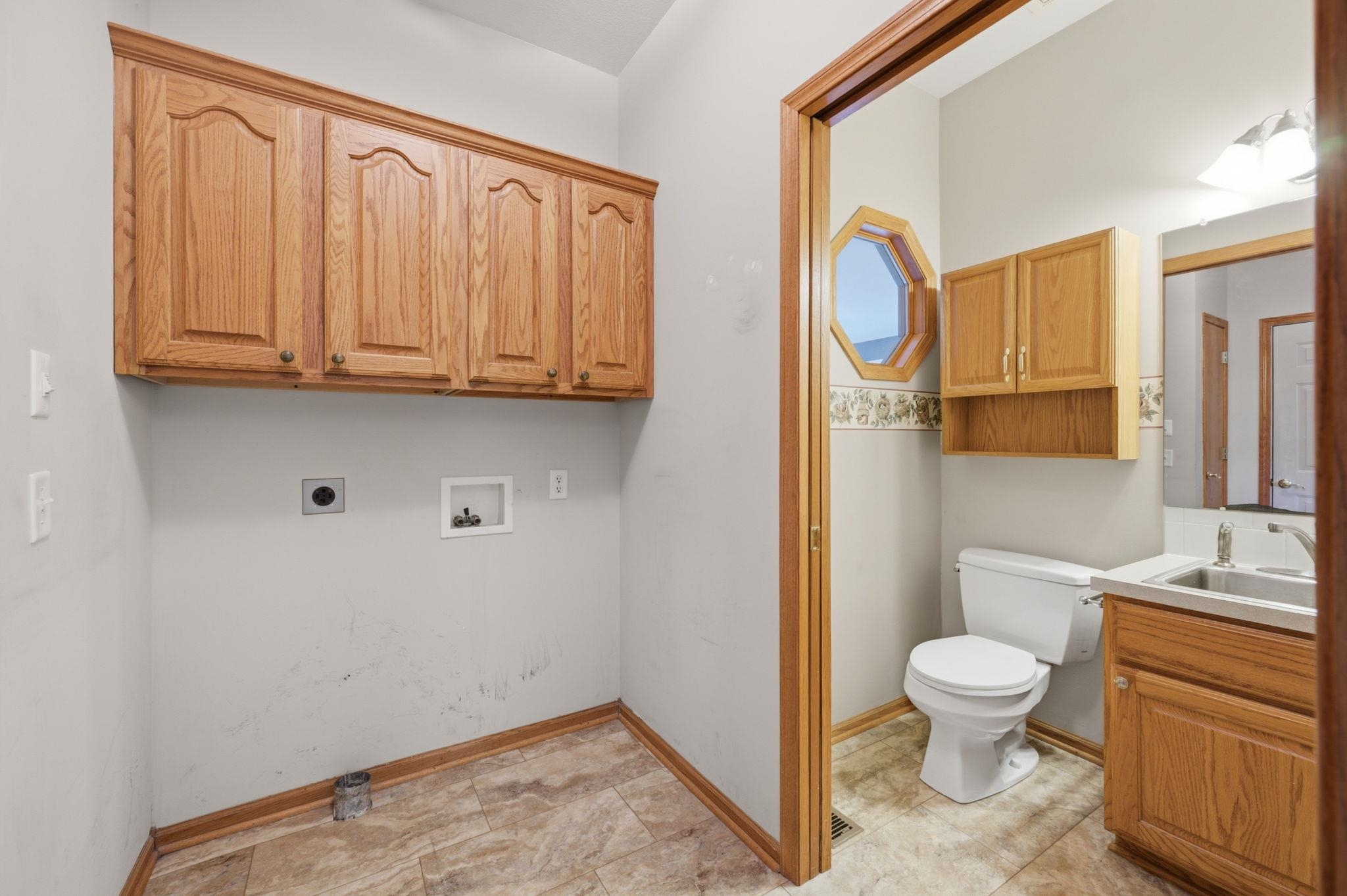 1660 E Kay St Property Photo 12