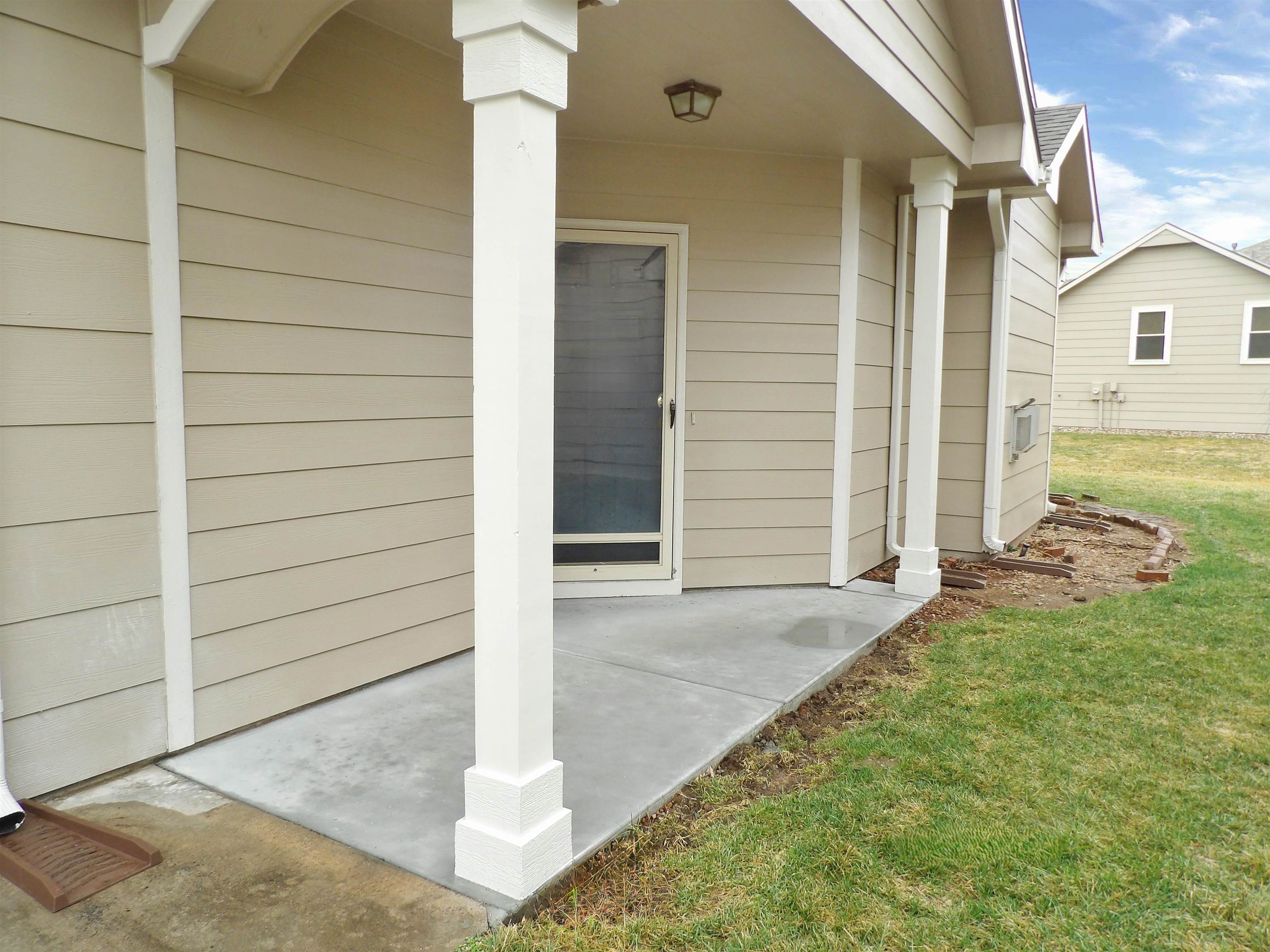 3121 W Westwind Bay Property Photo 4
