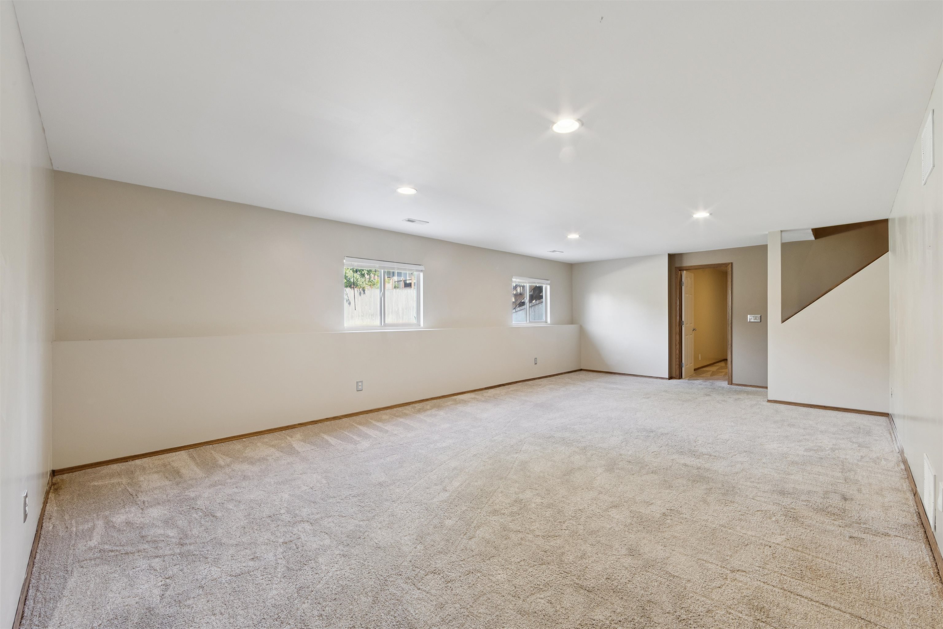3505 N High Pt Property Photo 21