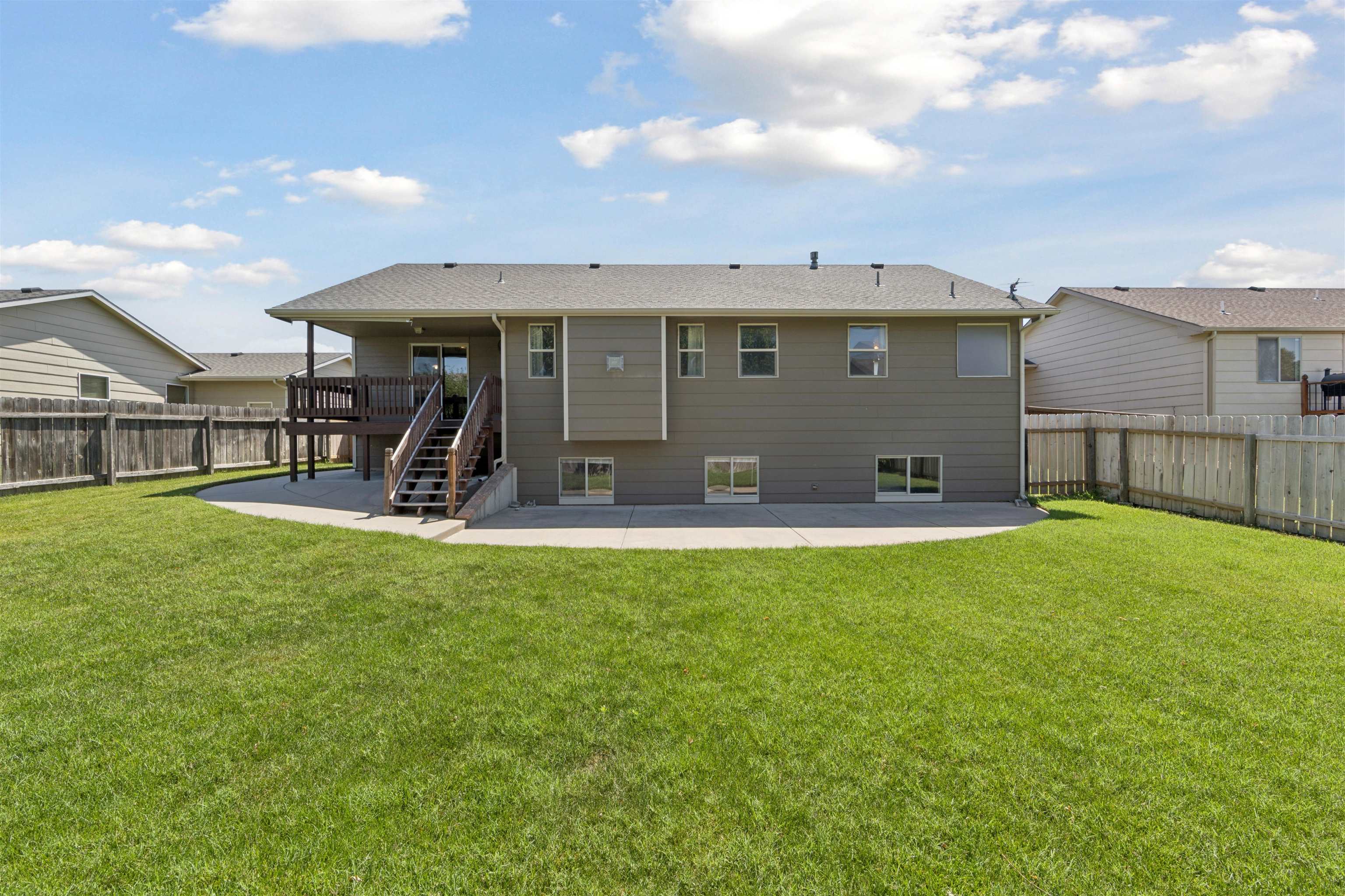 3505 N High Pt Property Photo 28