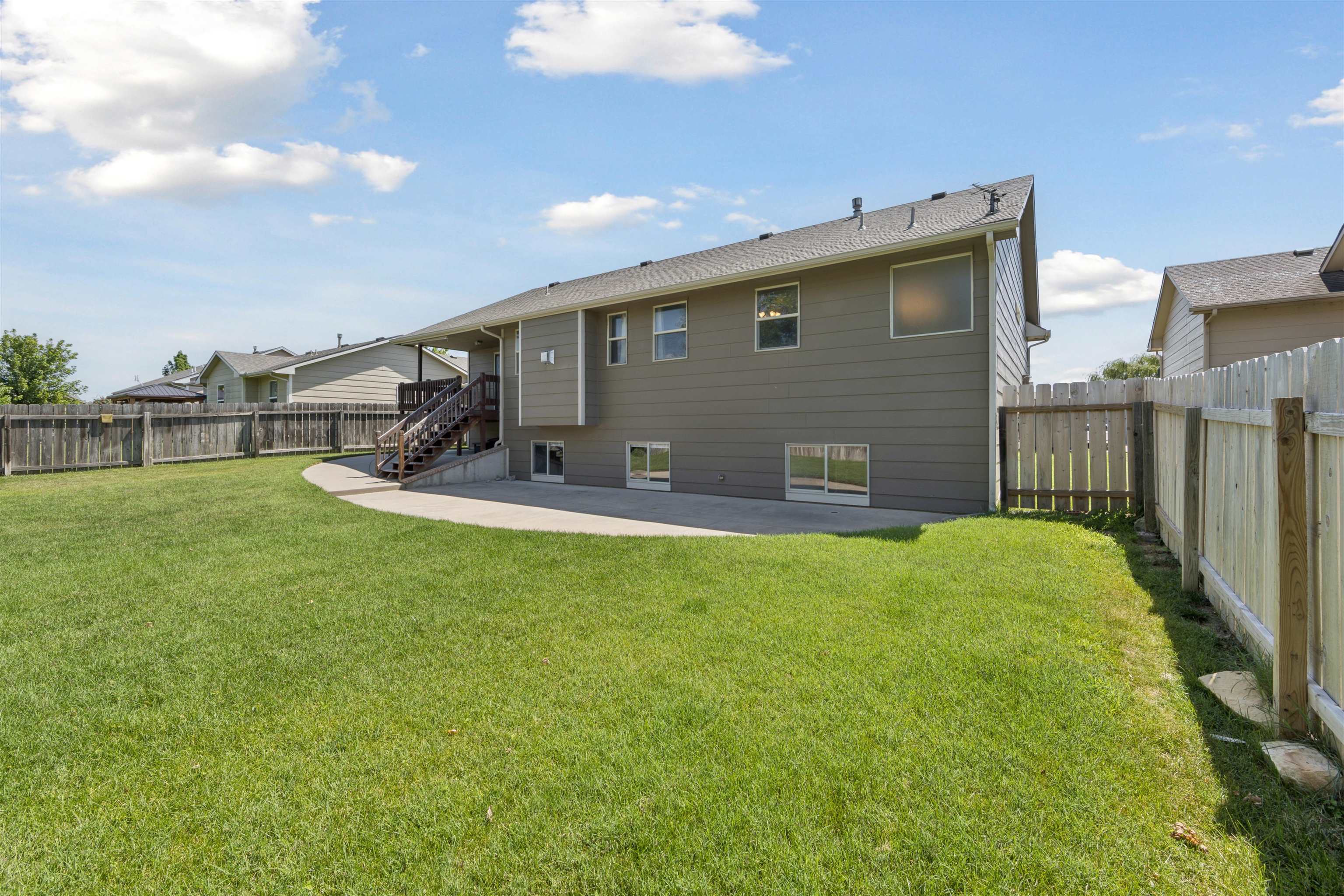3505 N High Pt Property Photo 29