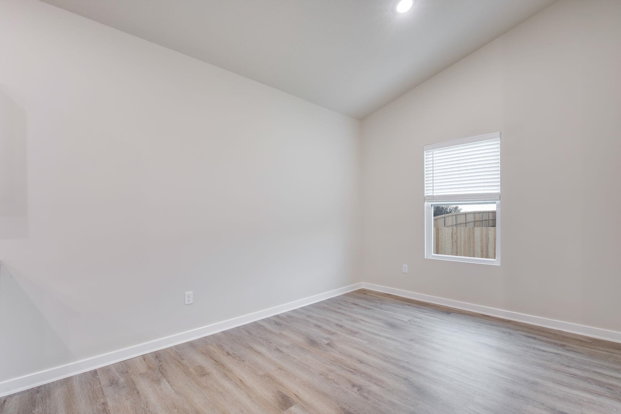 1794 W Redbud Lane Property Photo 8
