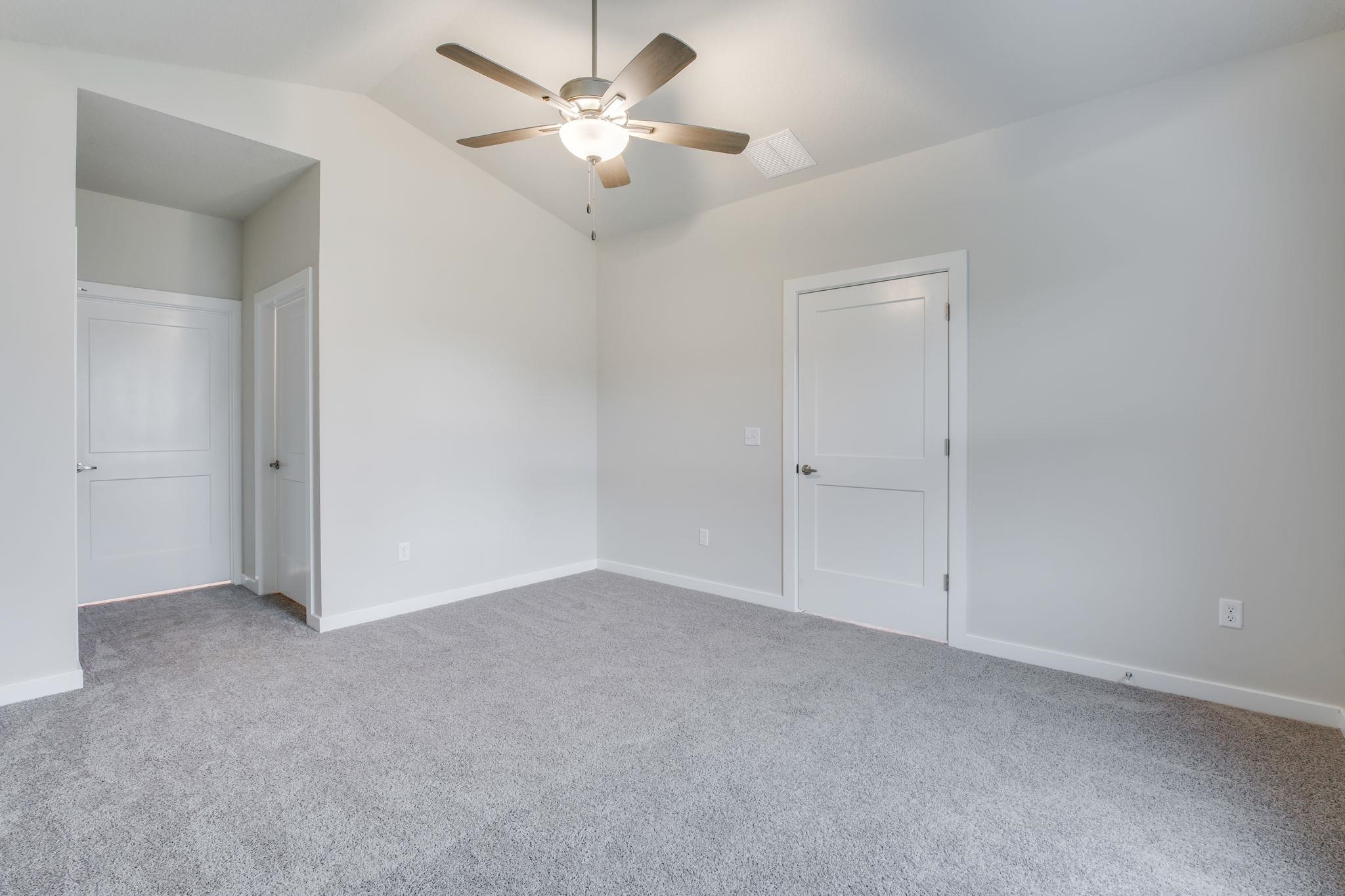 1794 W Redbud Lane Property Photo 10