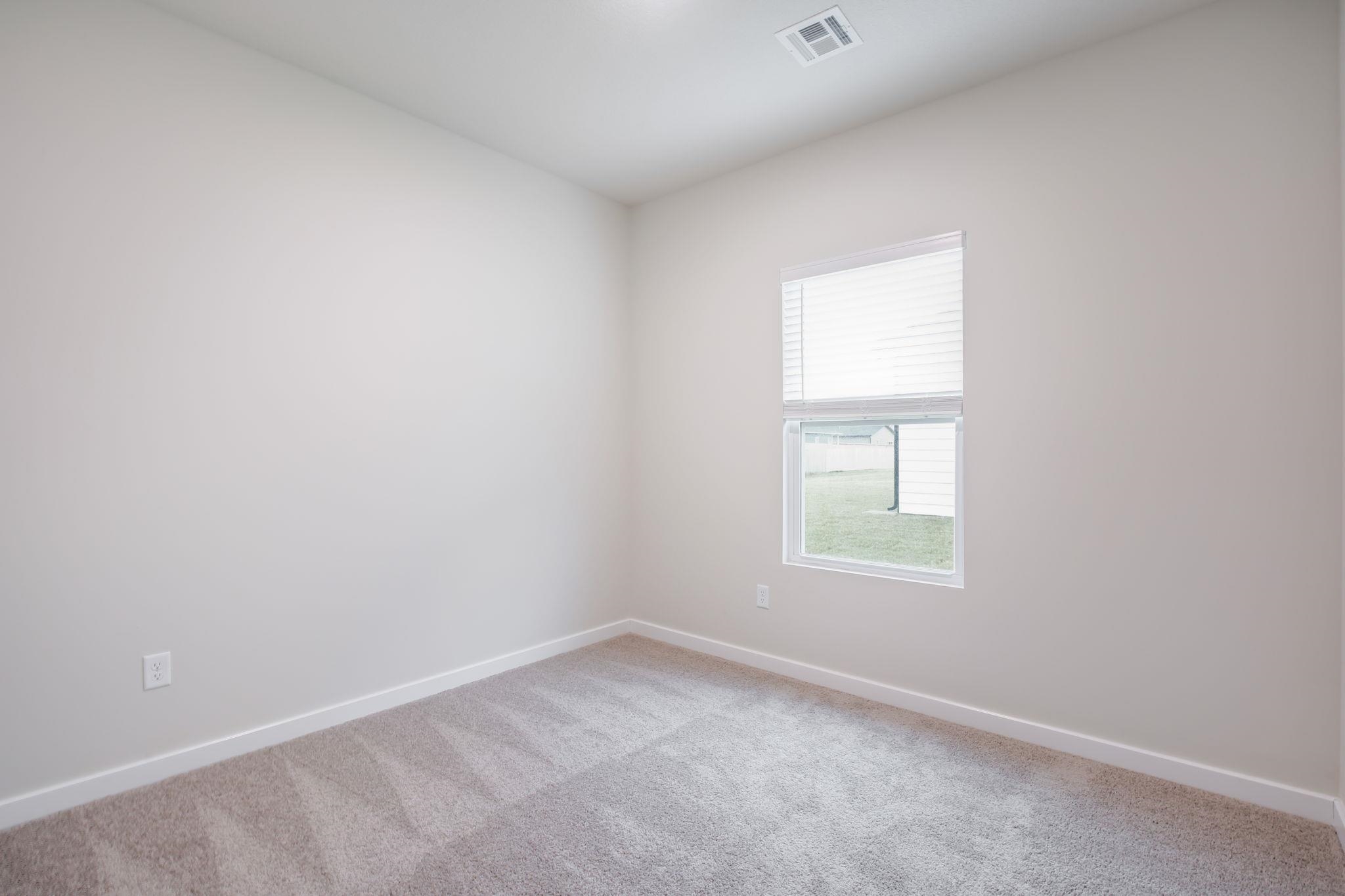 1794 W Redbud Lane Property Photo 14