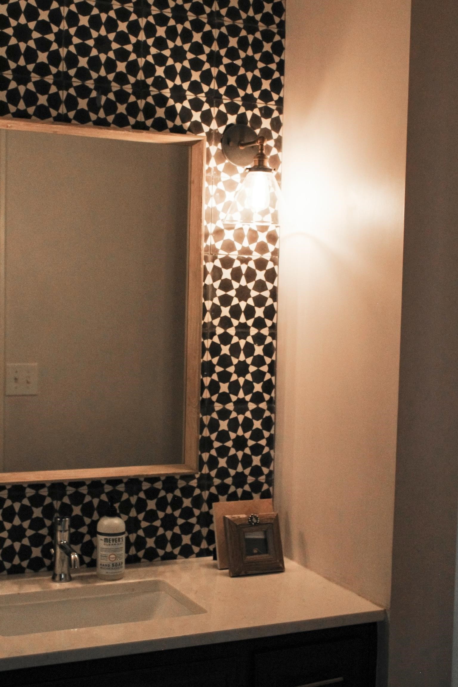 2903 N Cypress Property Photo 14