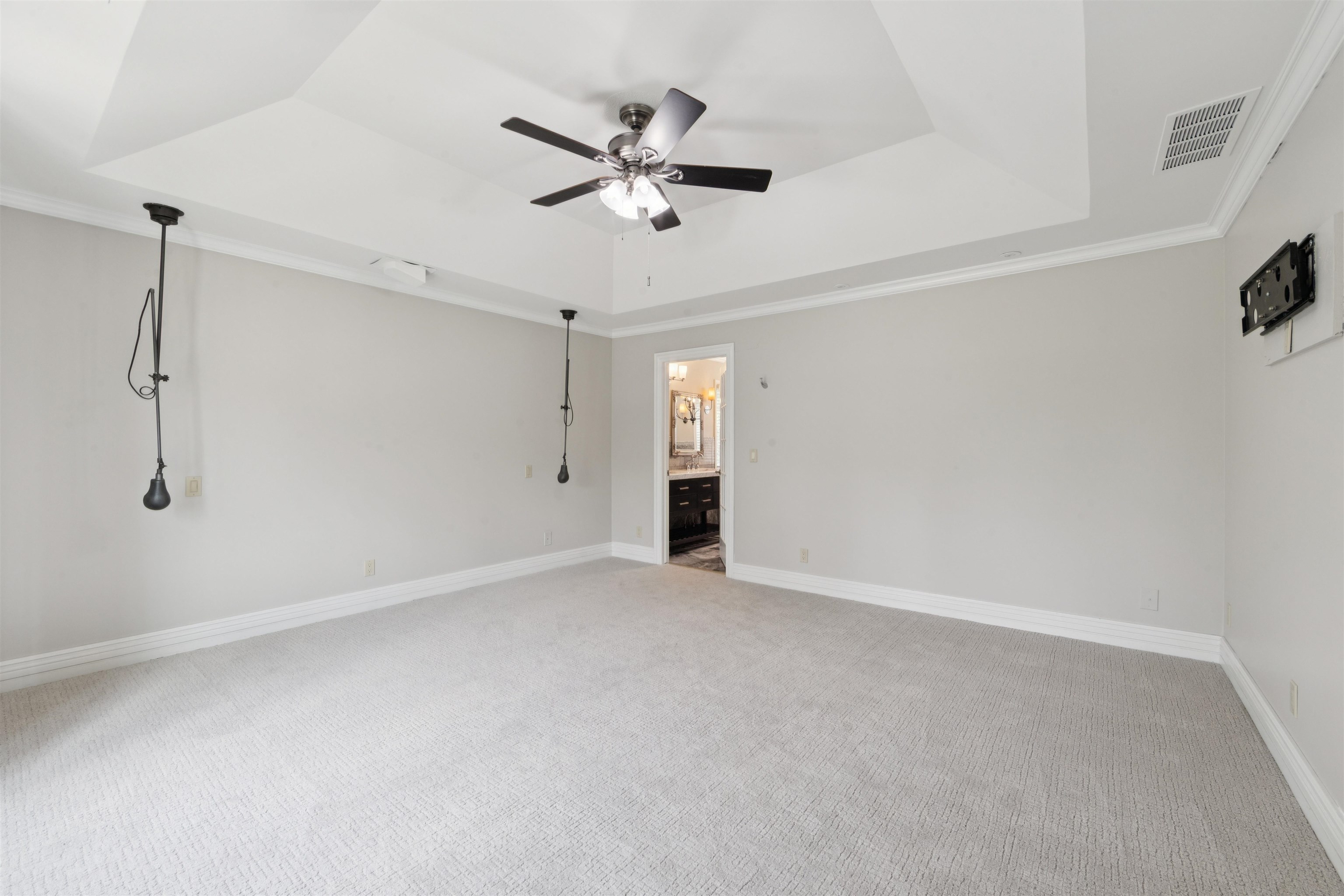 914 N Cypress Ct Property Photo 14