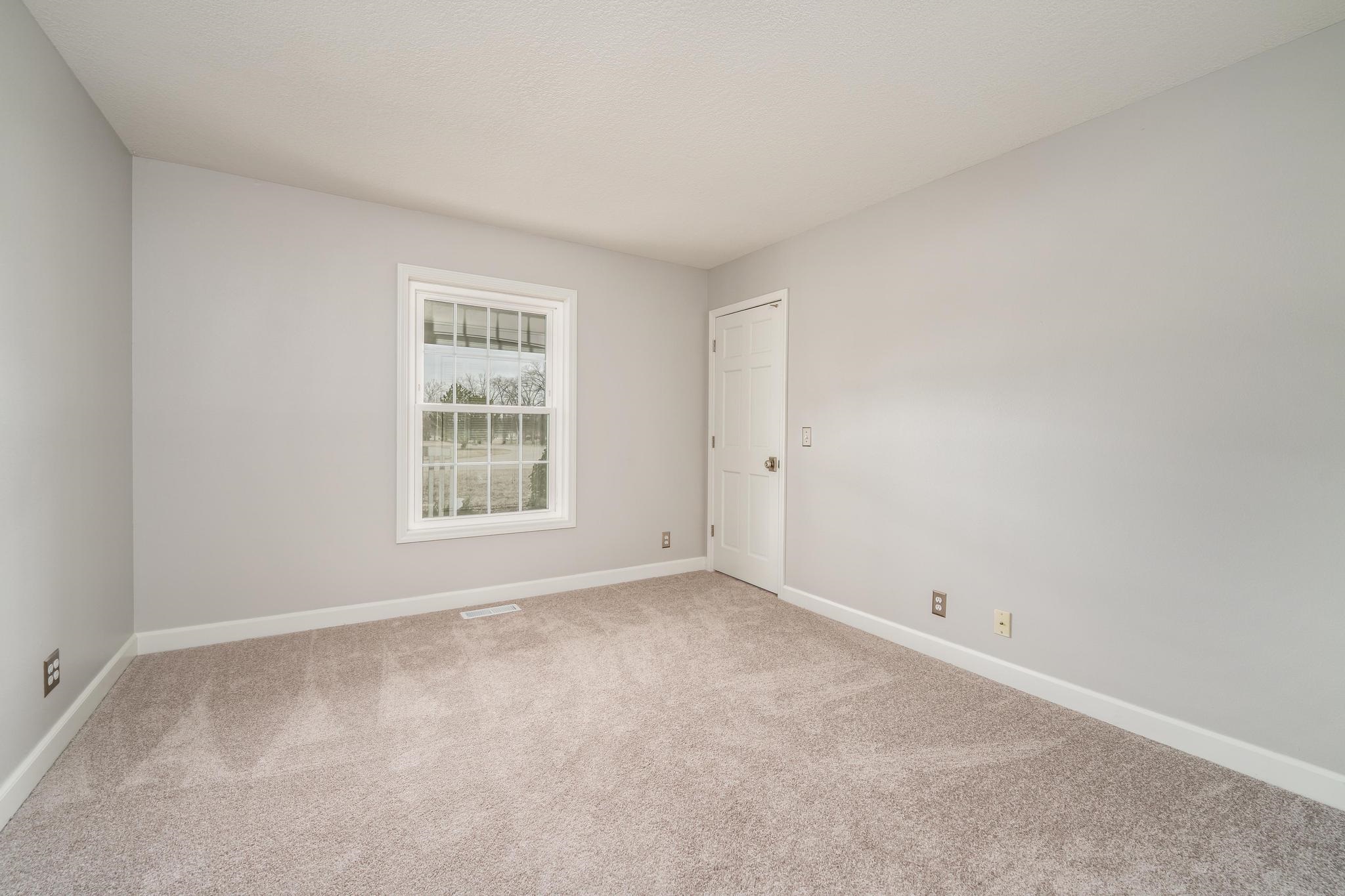 36 Melody Ln Property Photo 16