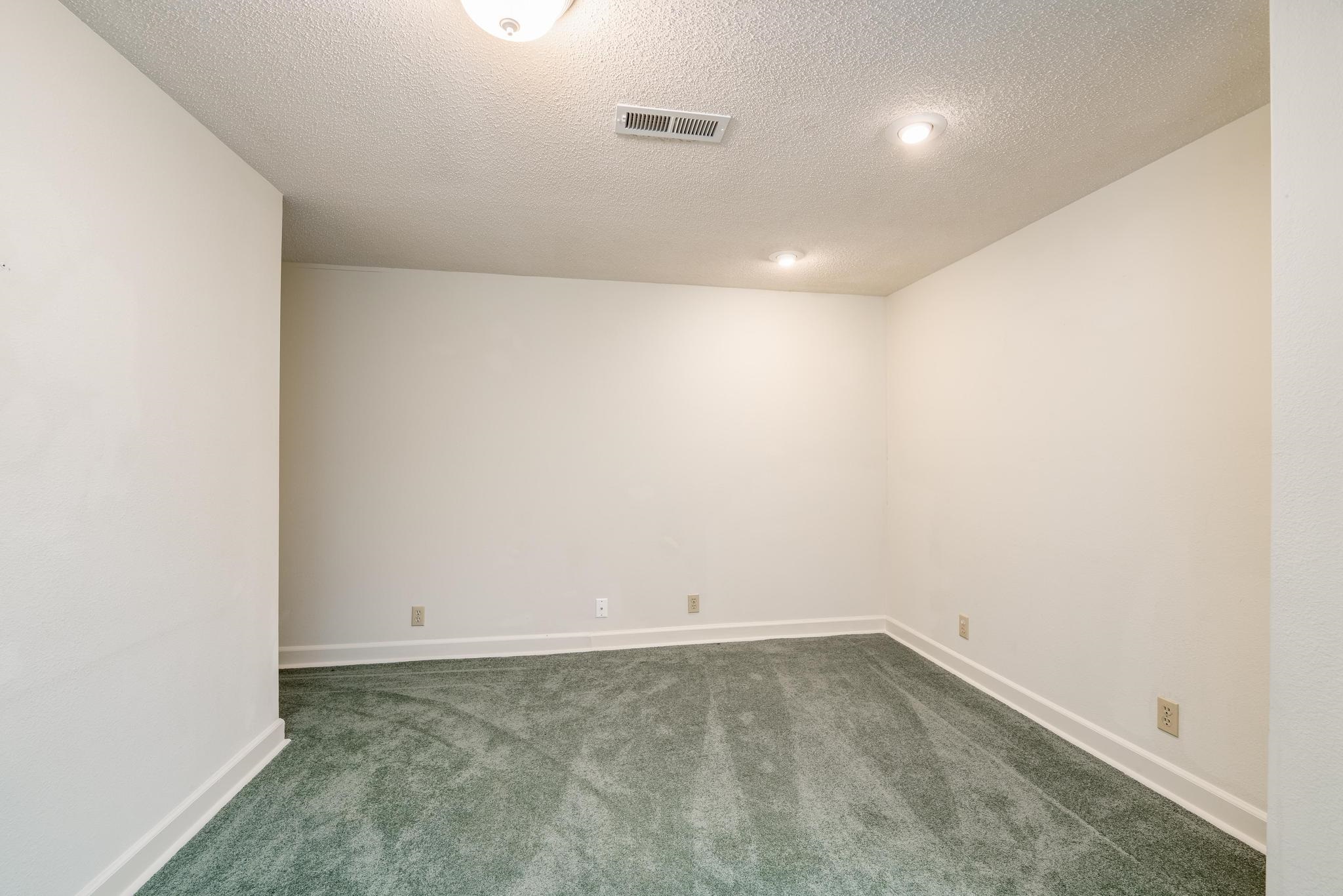 36 Melody Ln Property Photo 27