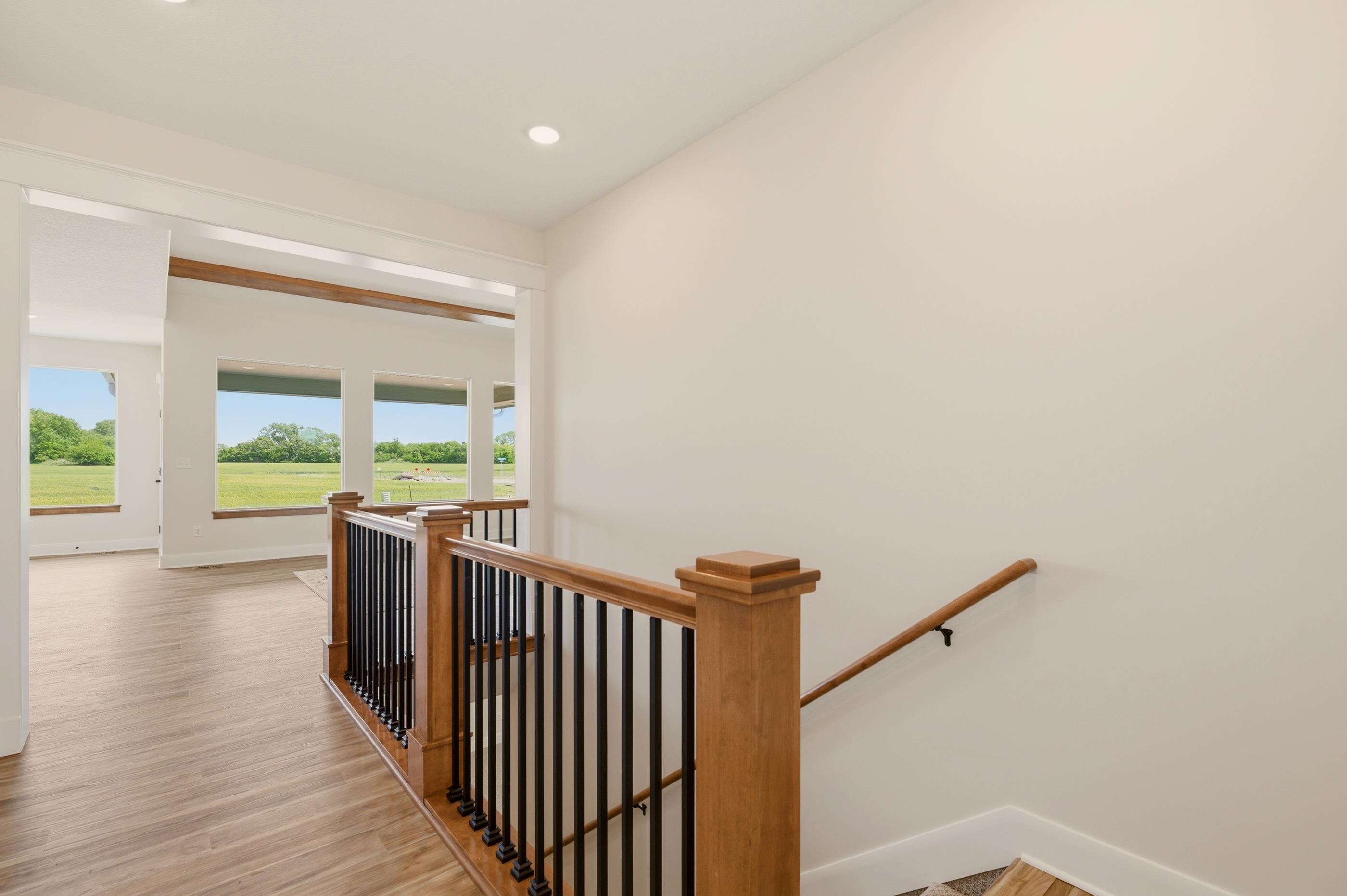 505 Maple Leaf Cir Property Photo 4