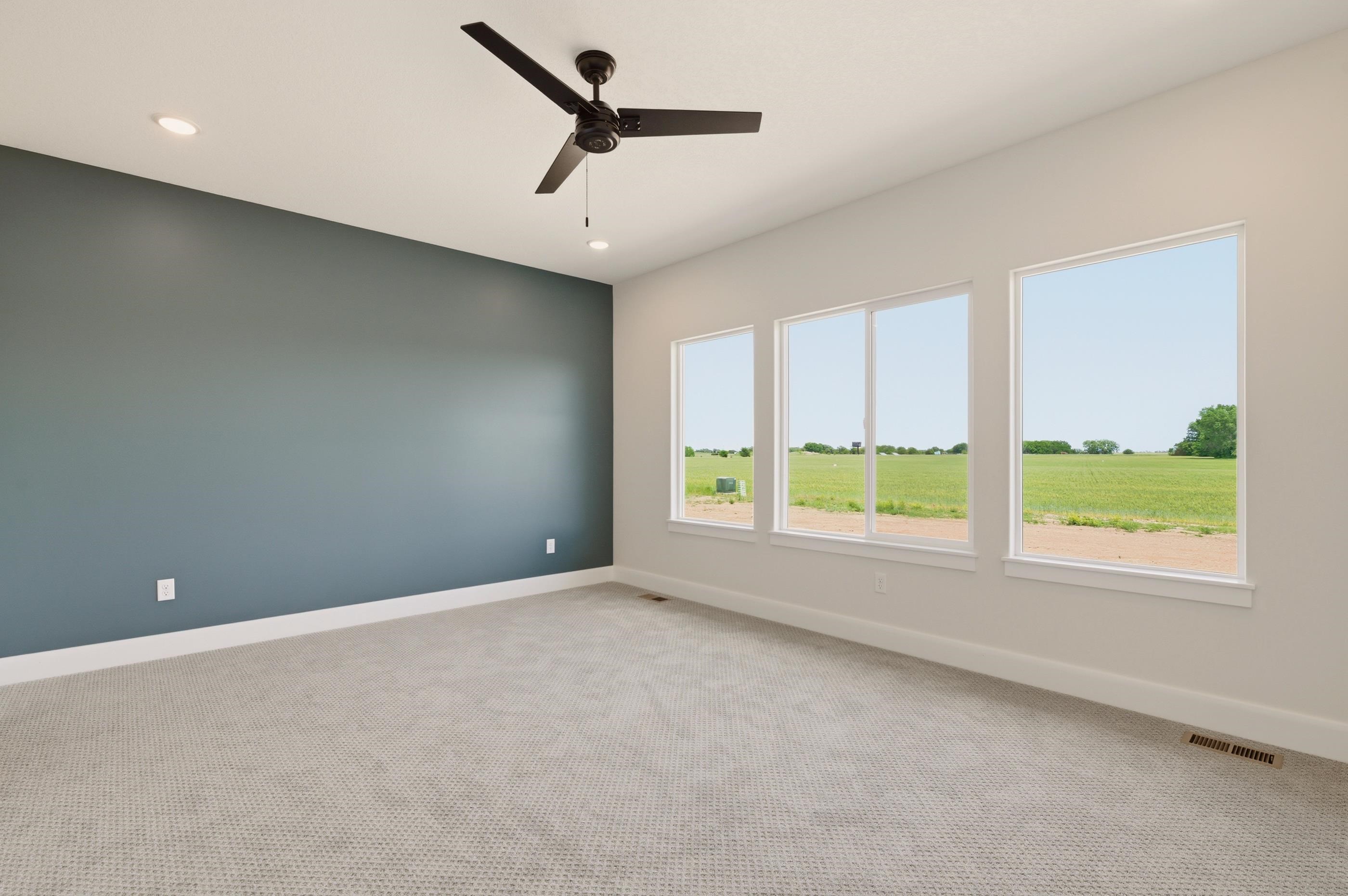 505 Maple Leaf Cir Property Photo 15