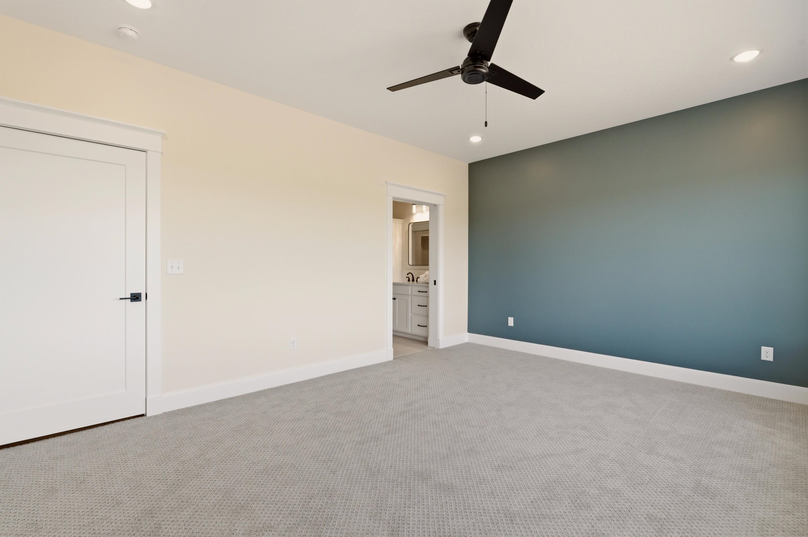 505 Maple Leaf Cir Property Photo 16