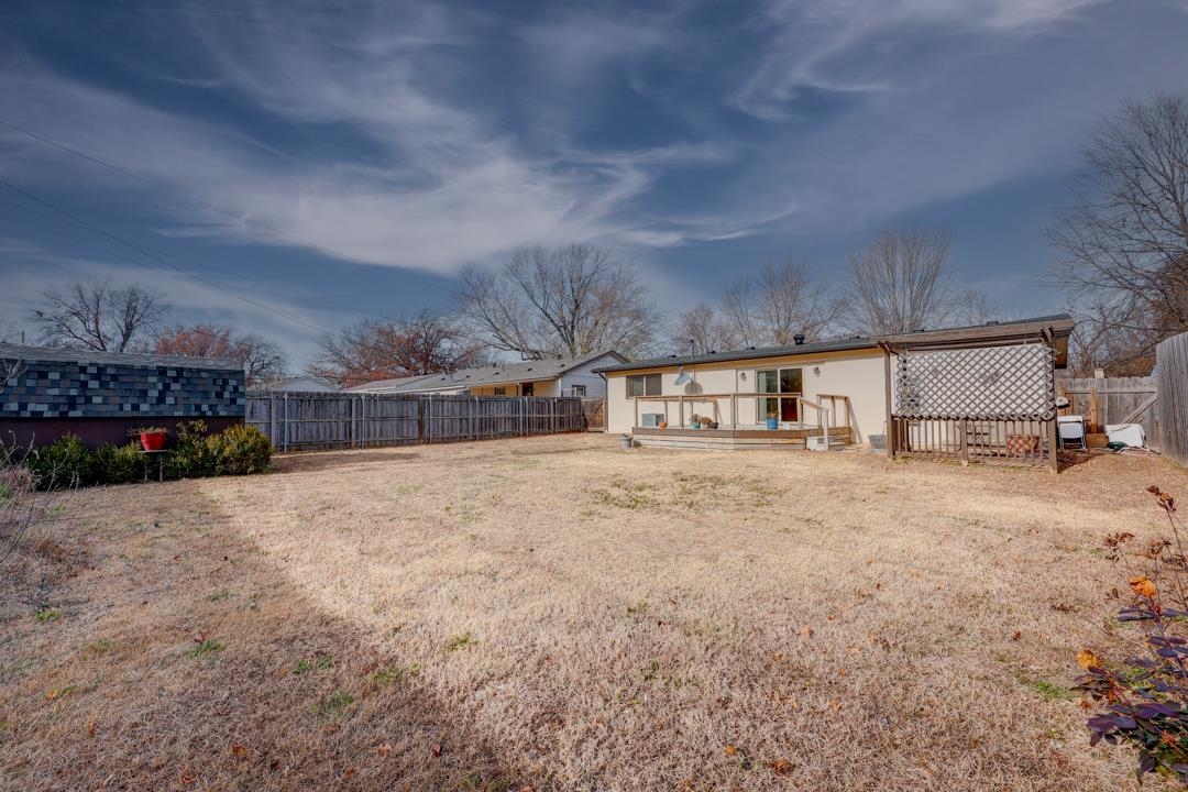 235 Random Rd Property Photo 18