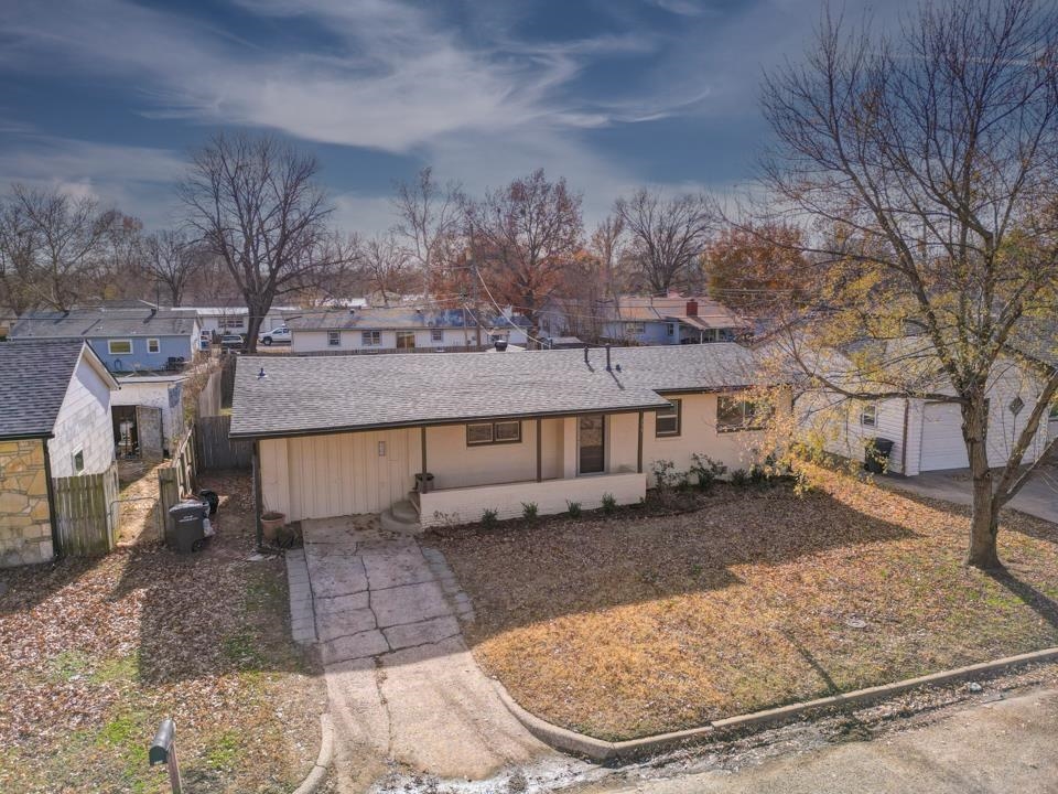 235 Random Rd Property Photo 25