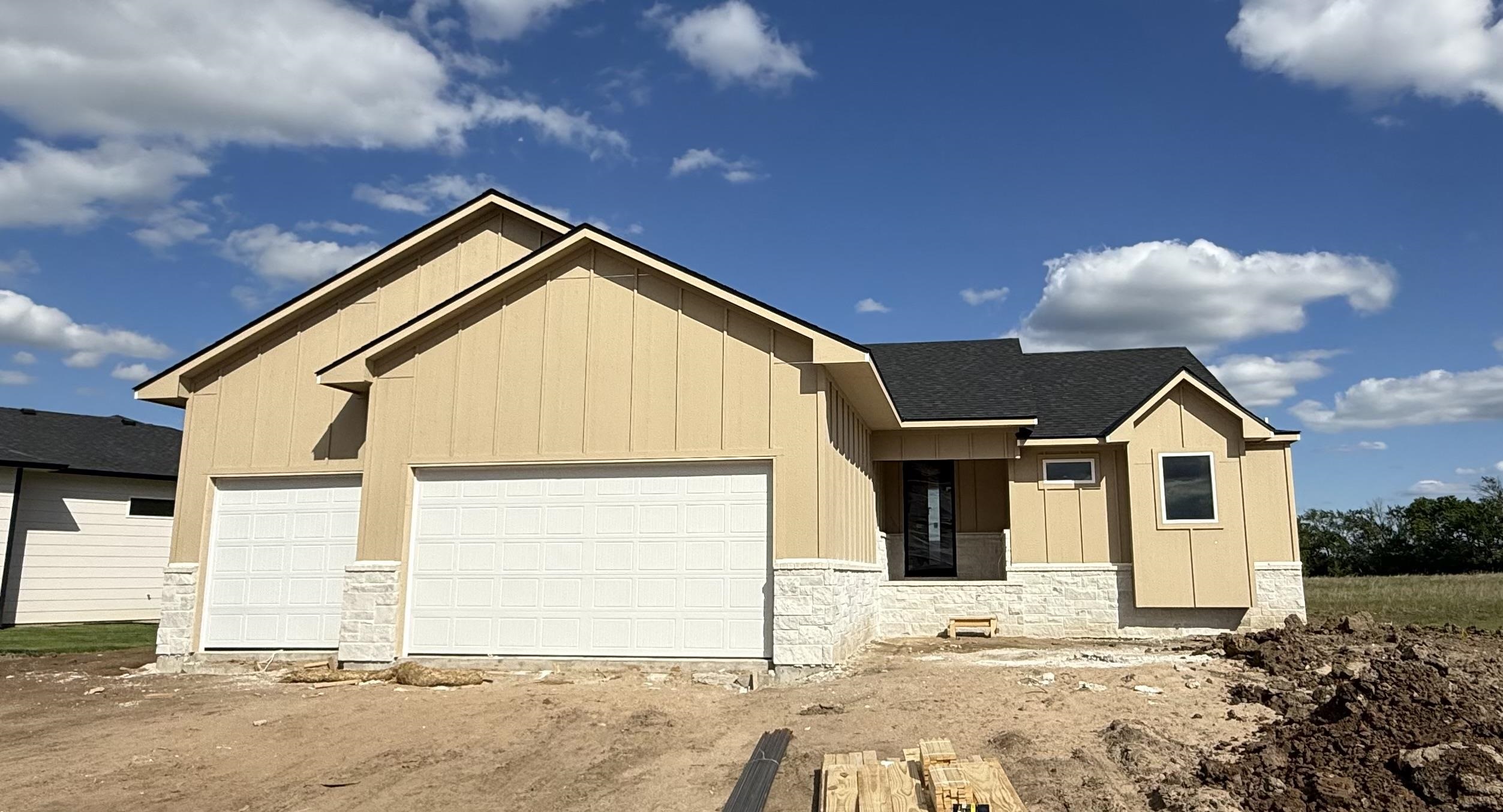 14015 E Wassall St Property Photo 1
