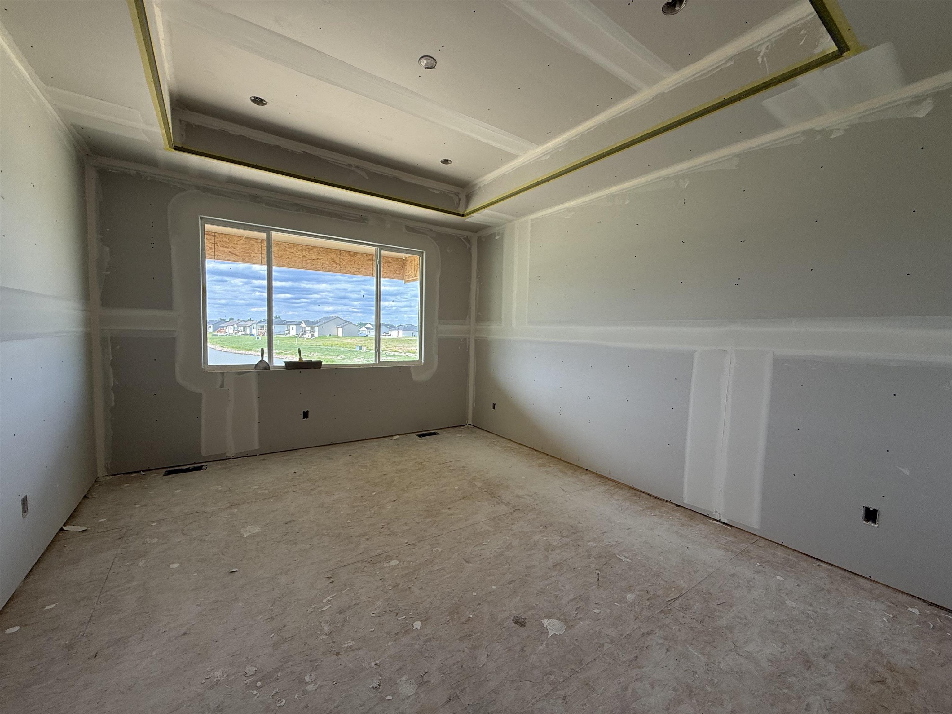 13908 E Wassall St Property Photo 5