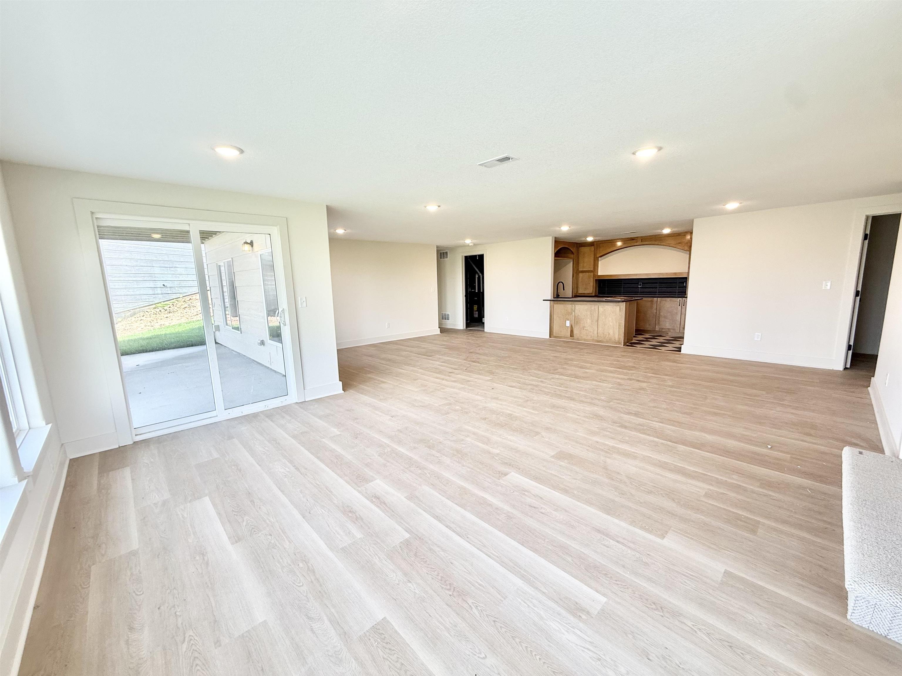 13908 E Wassall St Property Photo 14