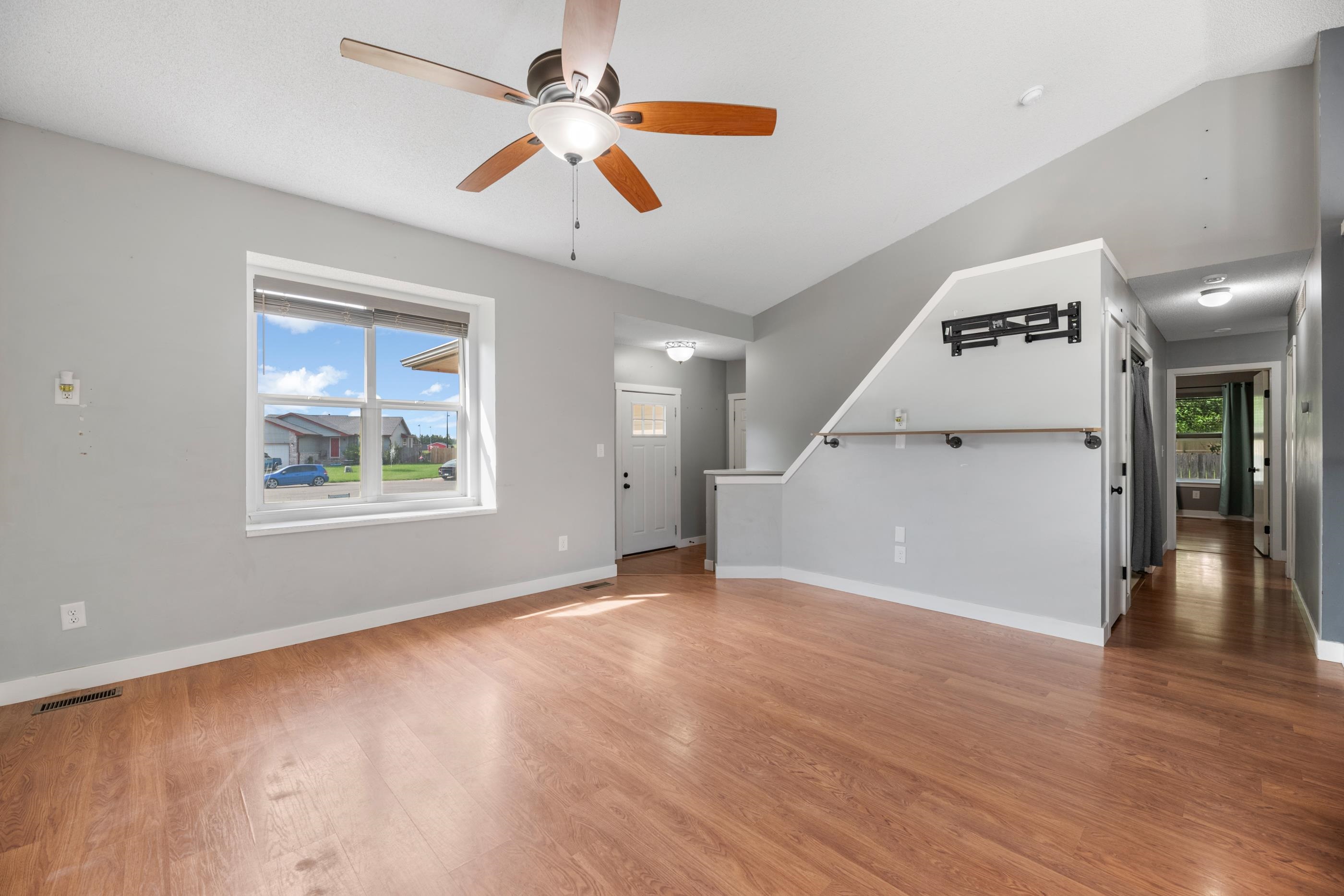600 Laramie Cir Property Photo 11