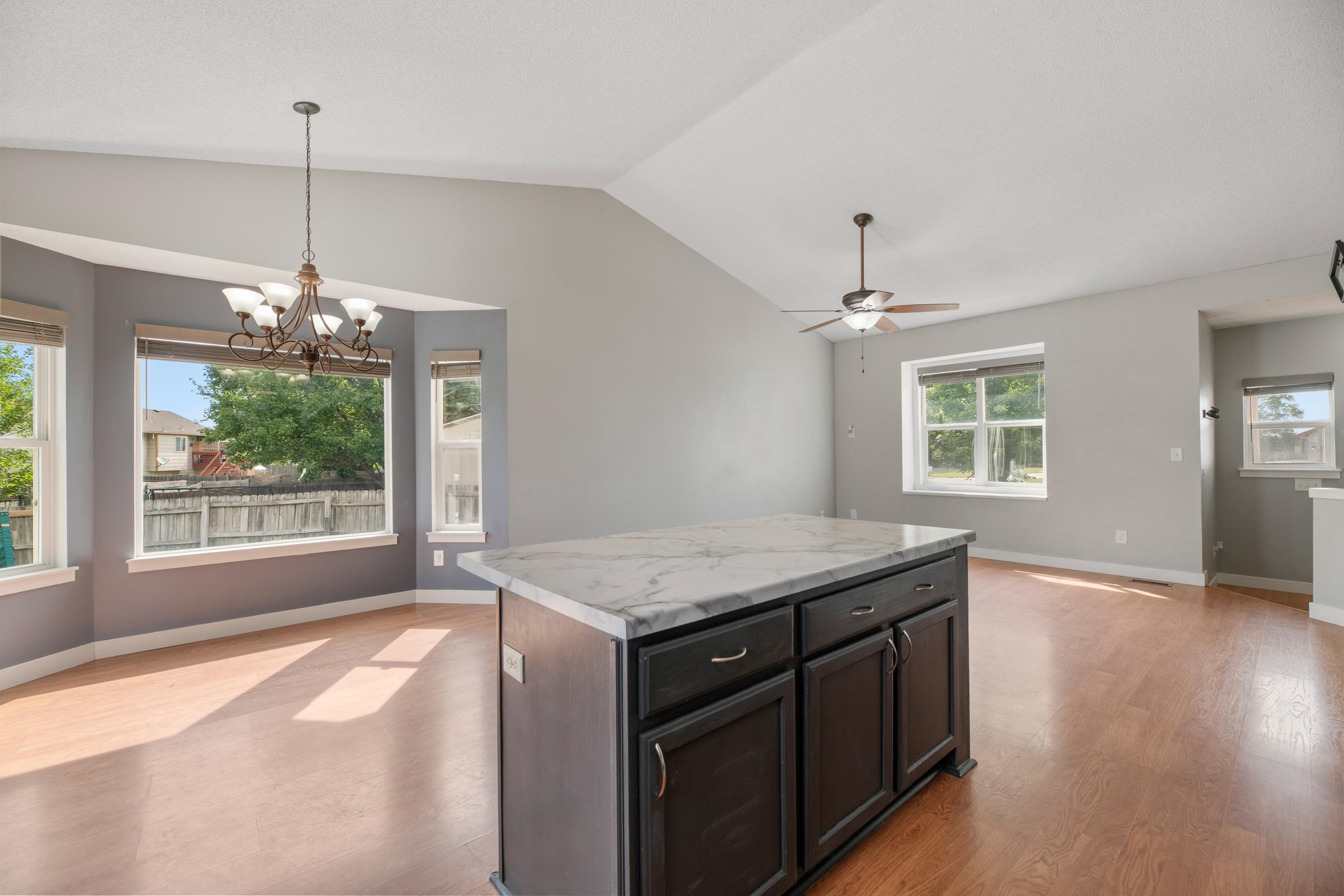 600 Laramie Cir Property Photo 19