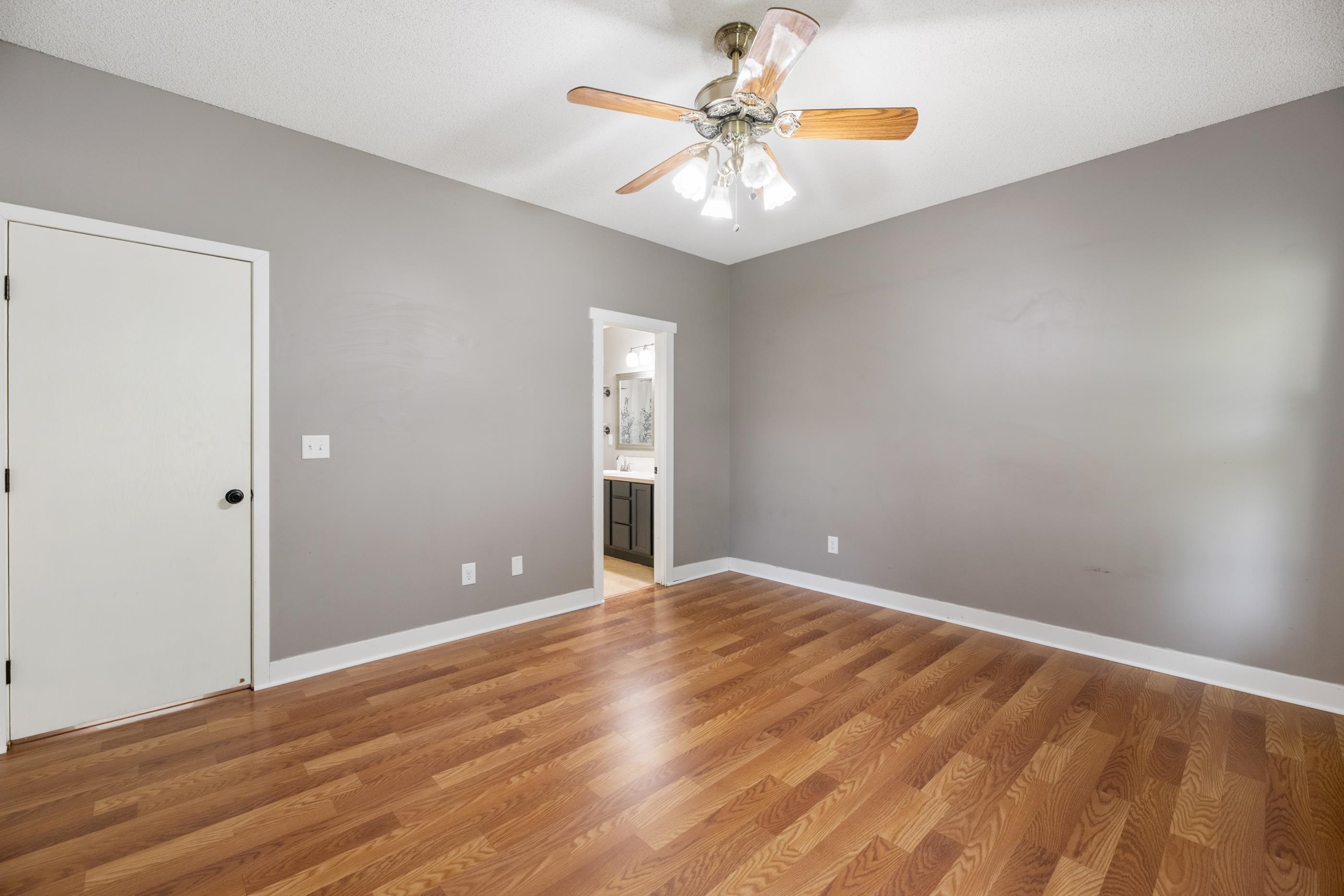 600 Laramie Cir Property Photo 21