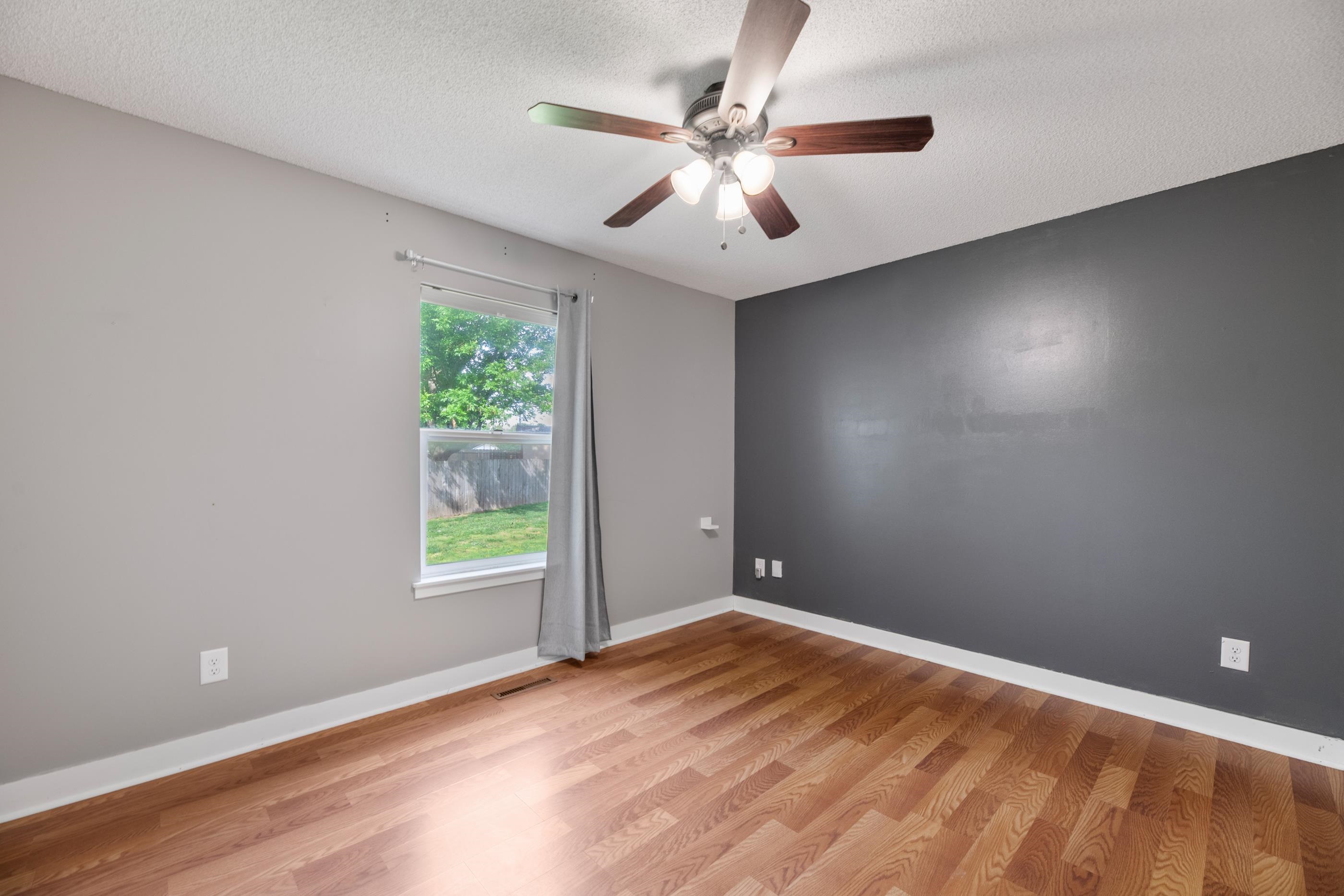 600 Laramie Cir Property Photo 24
