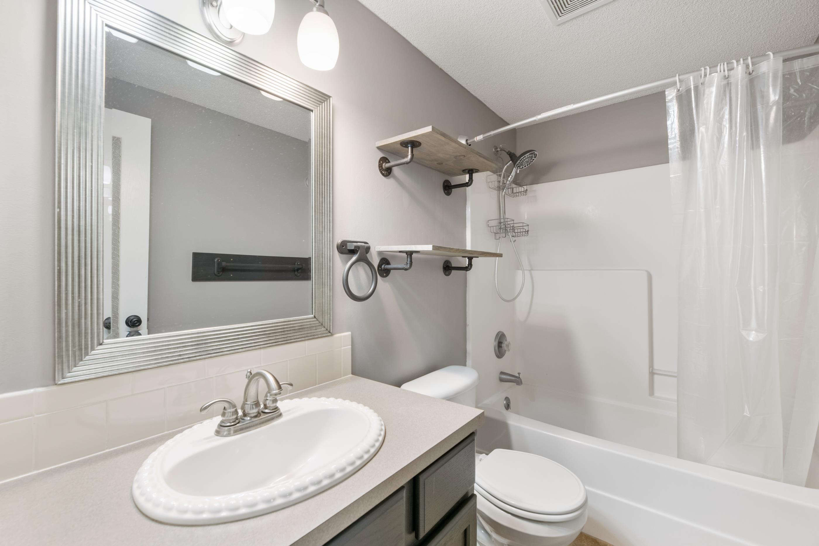 600 Laramie Cir Property Photo 26