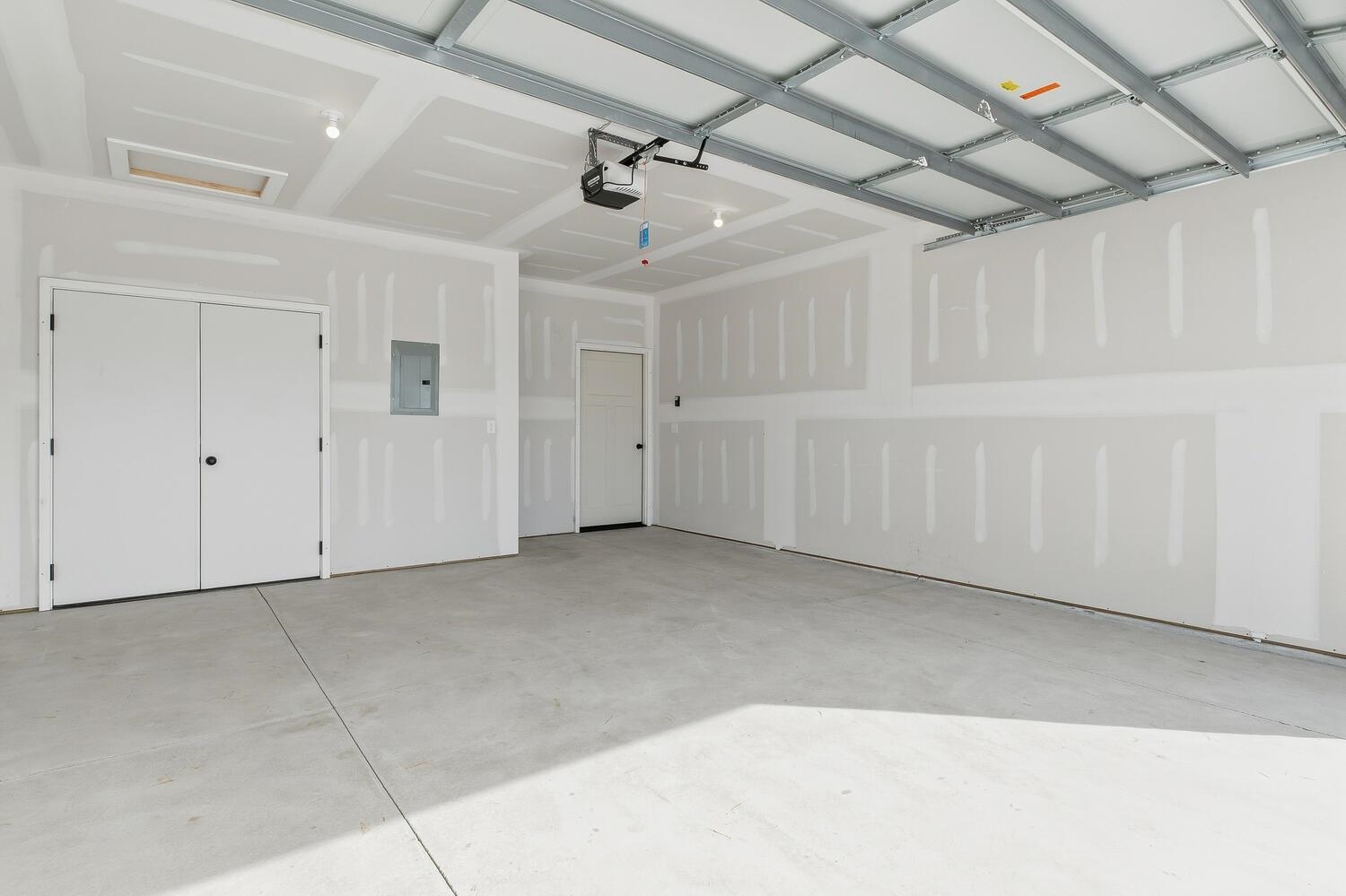 17138 W Lawson Cir Property Photo 28
