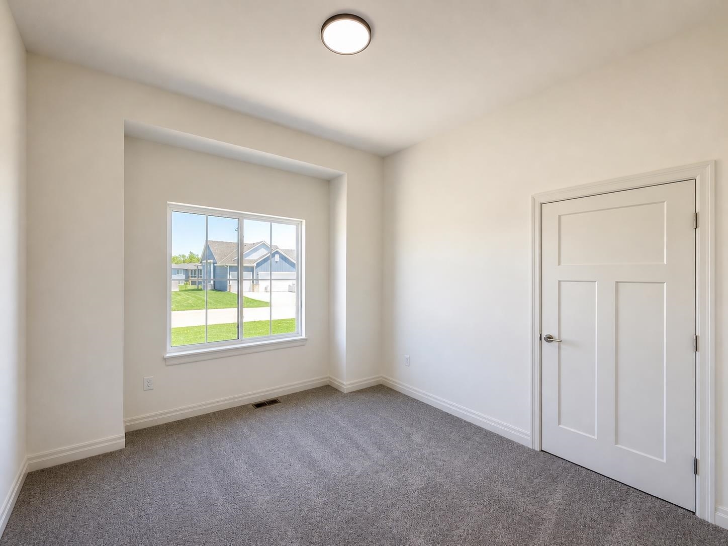 5857 N St. Paul Ct. Property Photo 23