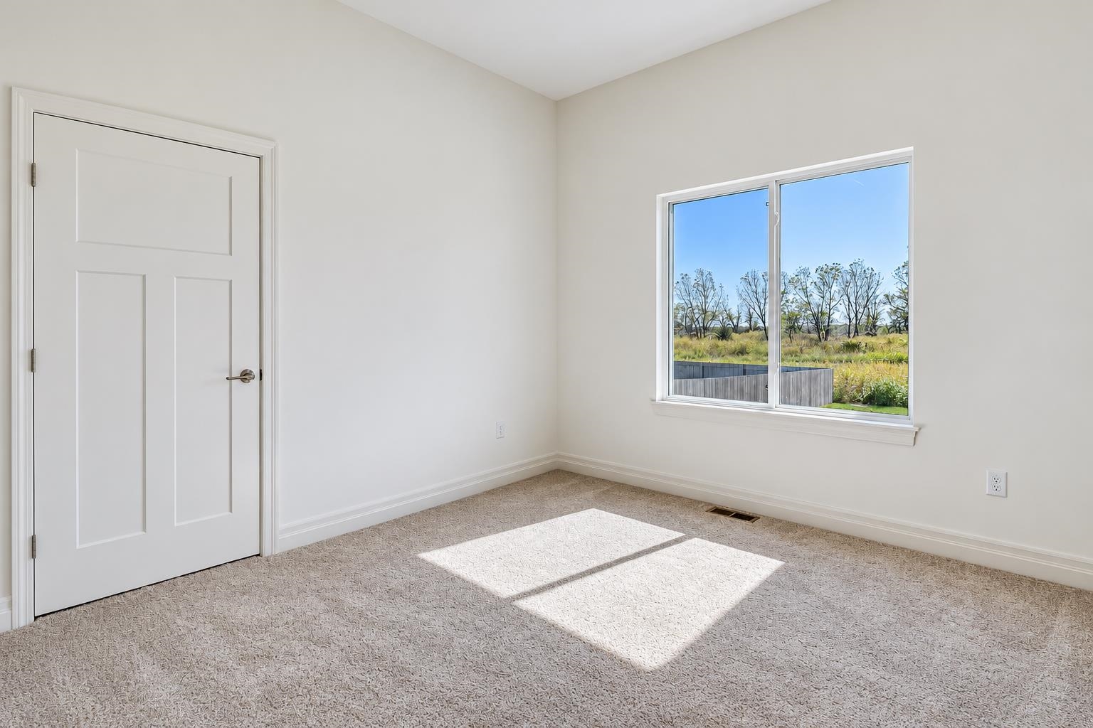 5857 N St. Paul Ct. Property Photo 24