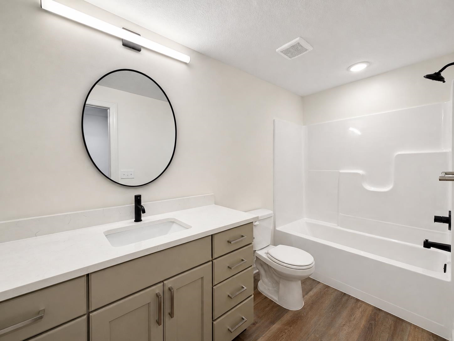5857 N St. Paul Ct. Property Photo 33