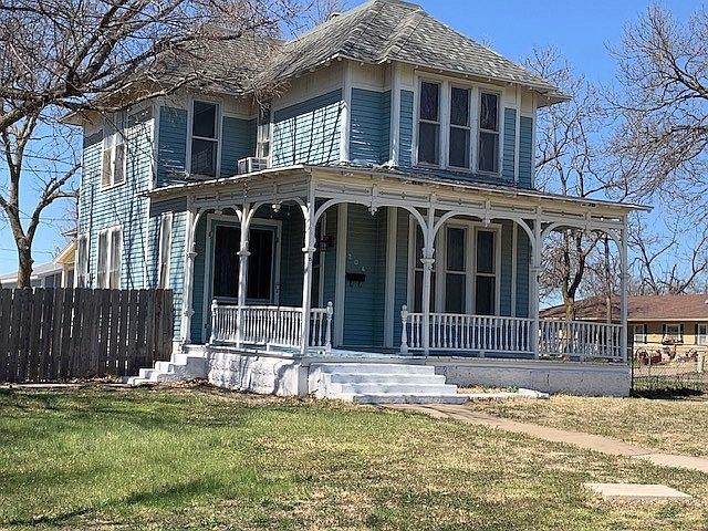 204 S Rothsay Ave Property Photo 1