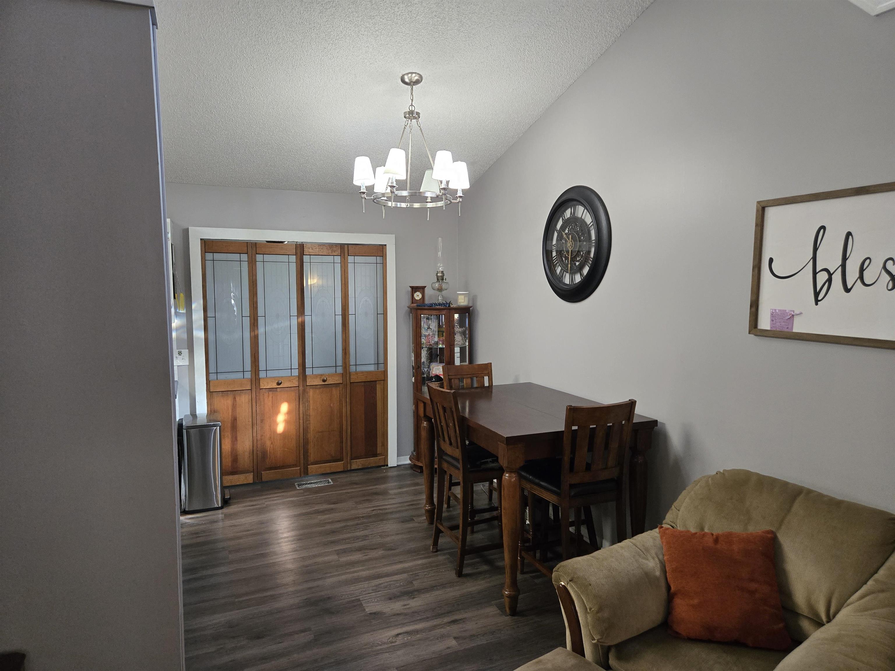 11210 W Taylor St Property Photo 17