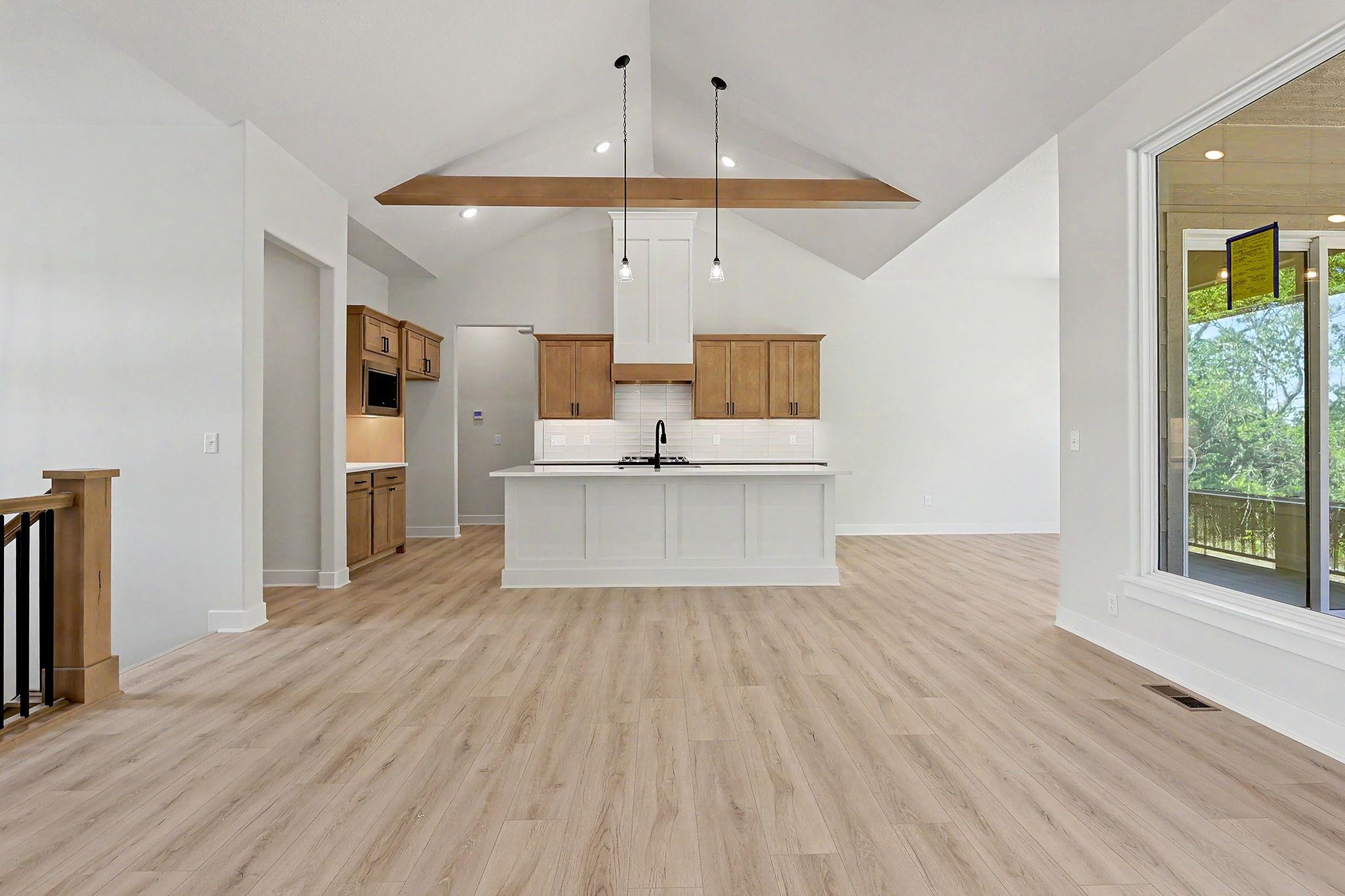 421 N Fielding Property Photo 5