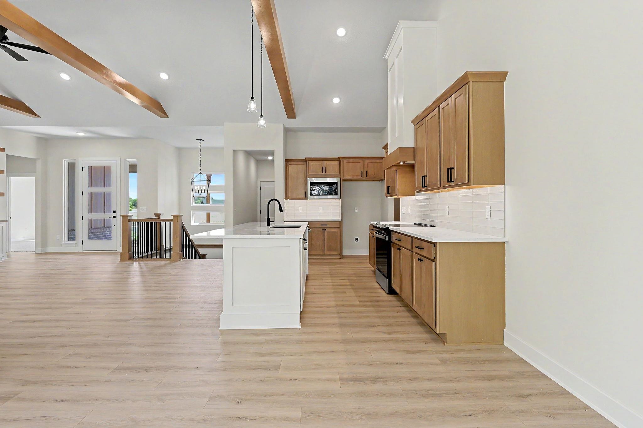 421 N Fielding Property Photo 11
