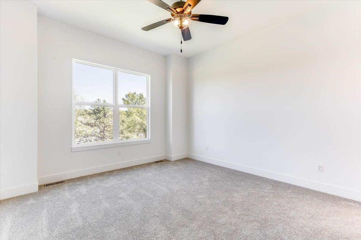 4722 N Saker Property Photo 22