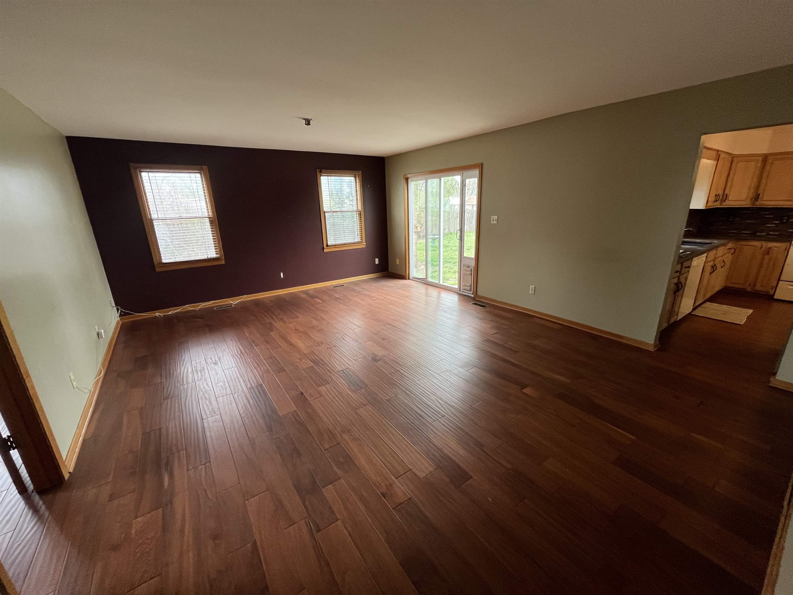 1512 W Blanchard Ave Property Photo 7