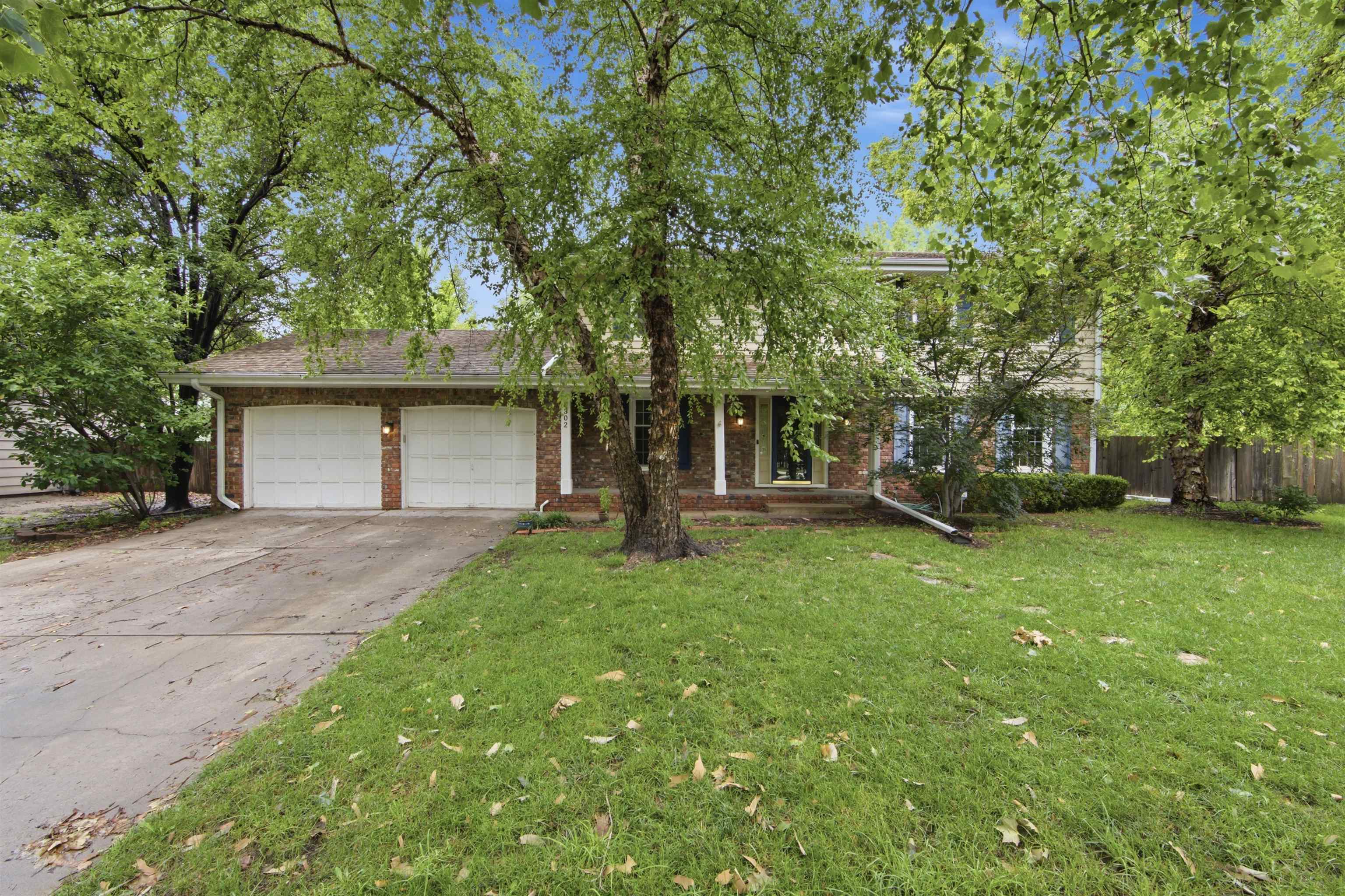 8302 E Limerick Property Photo 2