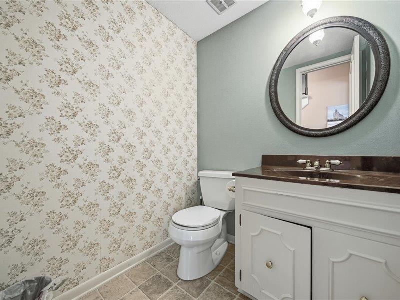 8302 E Limerick Property Photo 7