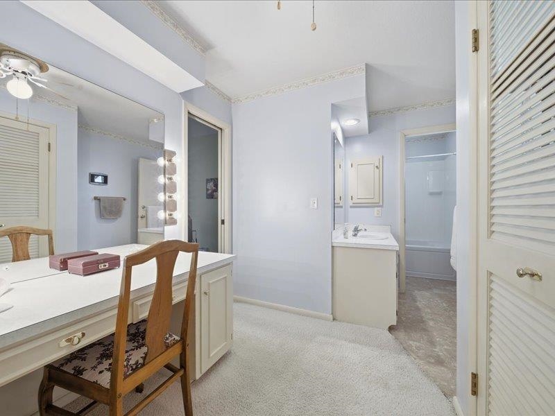 8302 E Limerick Property Photo 17