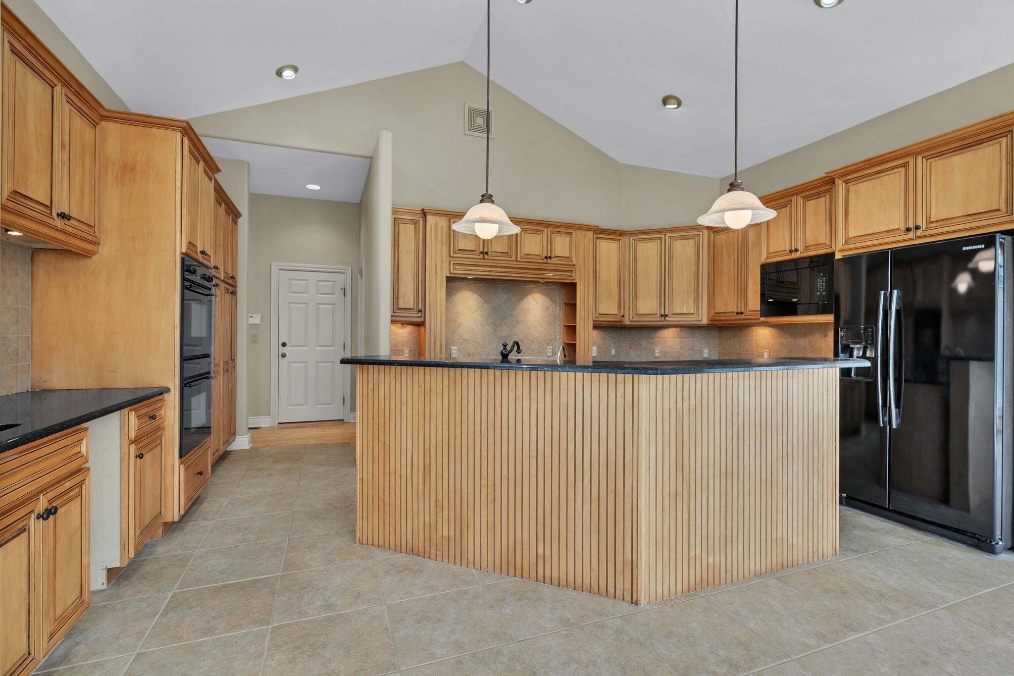 3 N Stagecoach Ct Property Photo 8