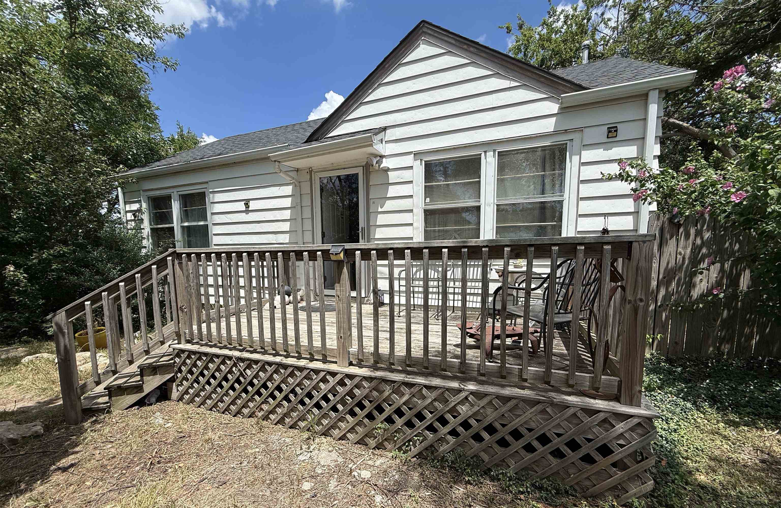 5101 E New Jersey Dr Property Photo 1