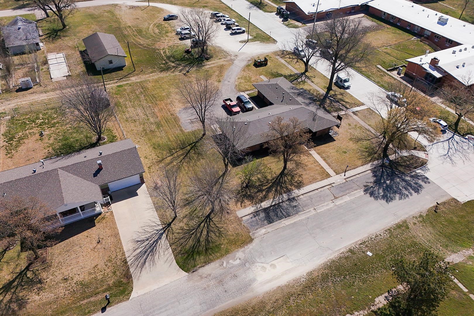 504 N Poplar Property Photo 3