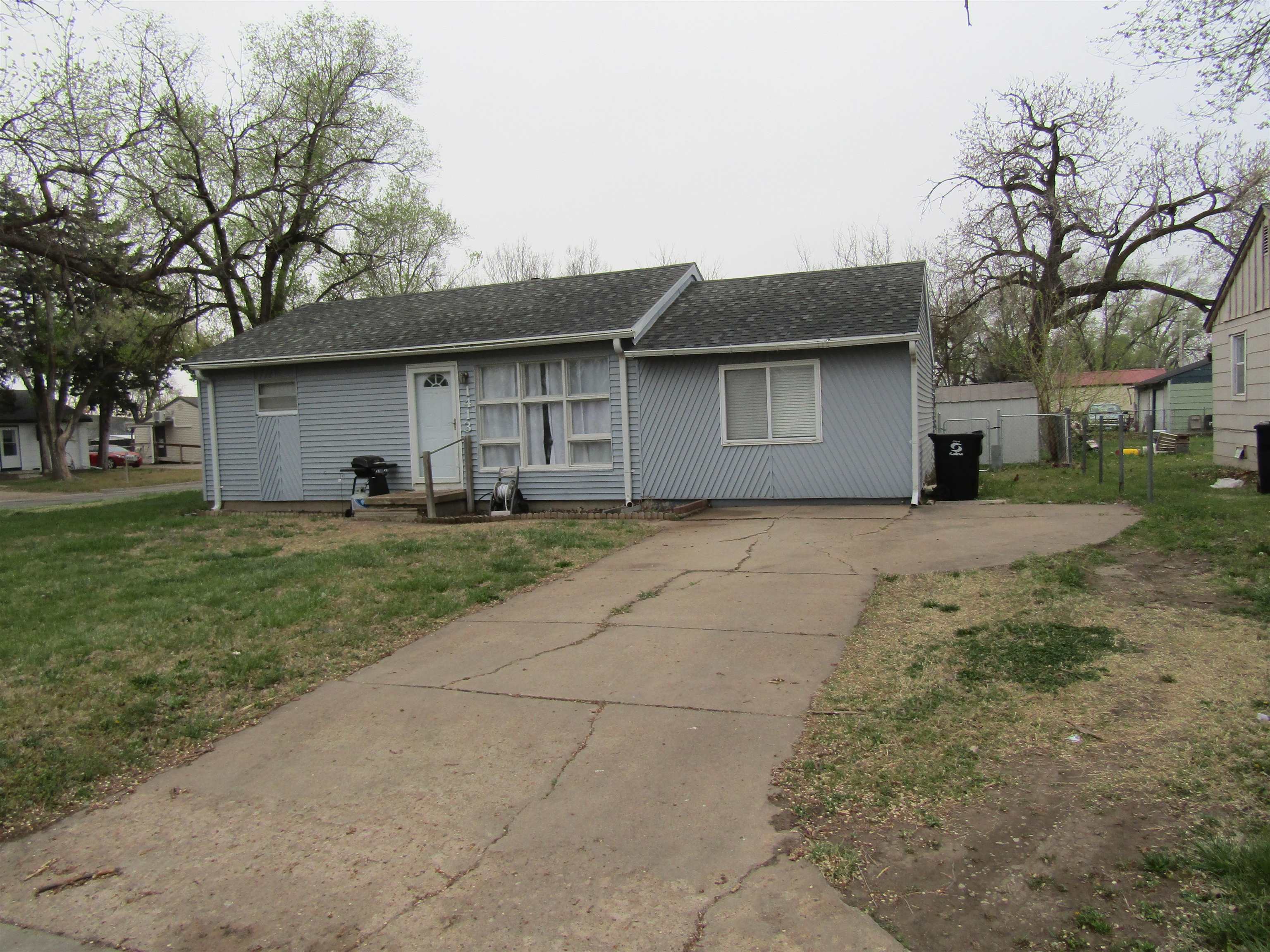 1413 Haven Ave Property Photo 1