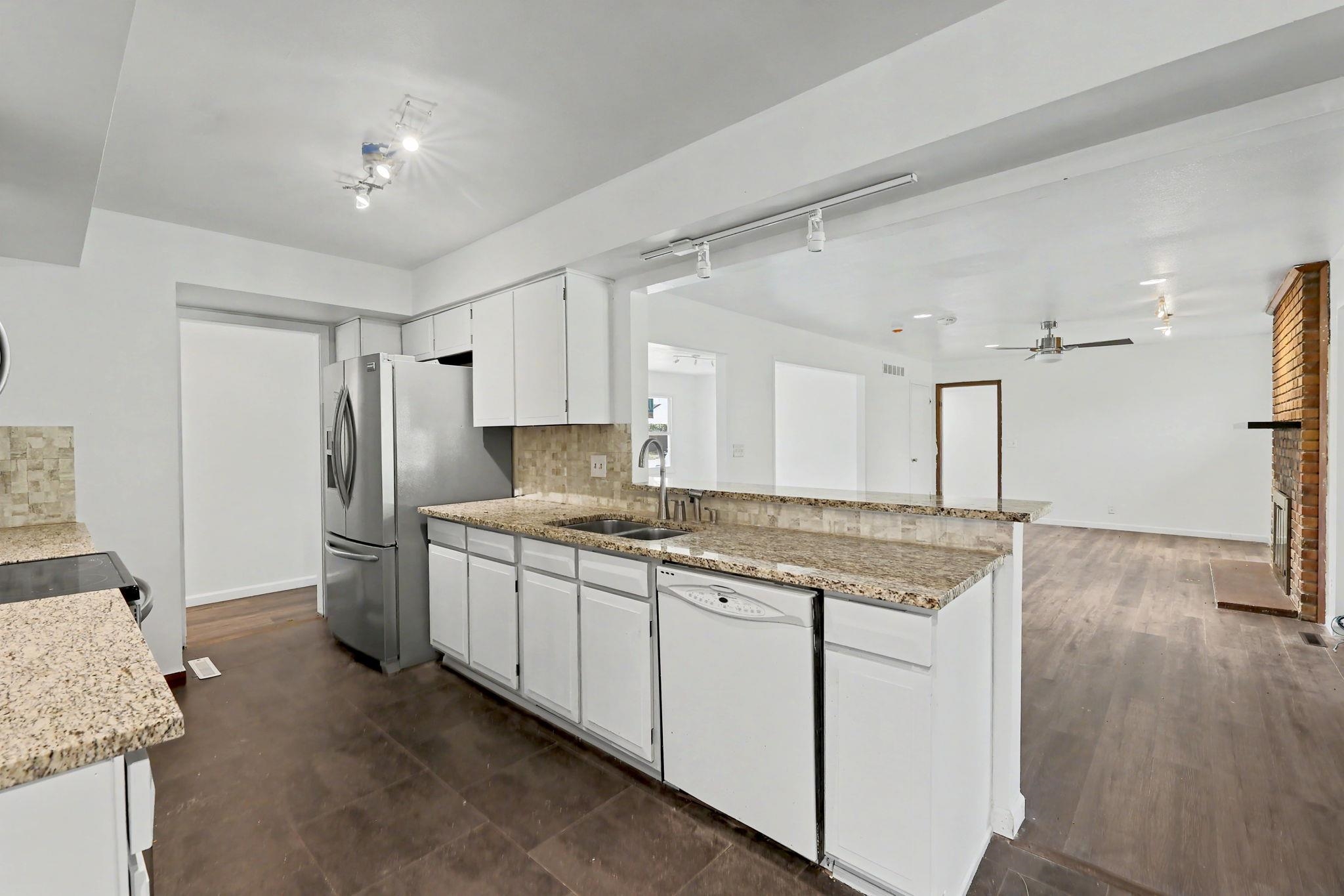 8026 E Morningside St Property Photo 21
